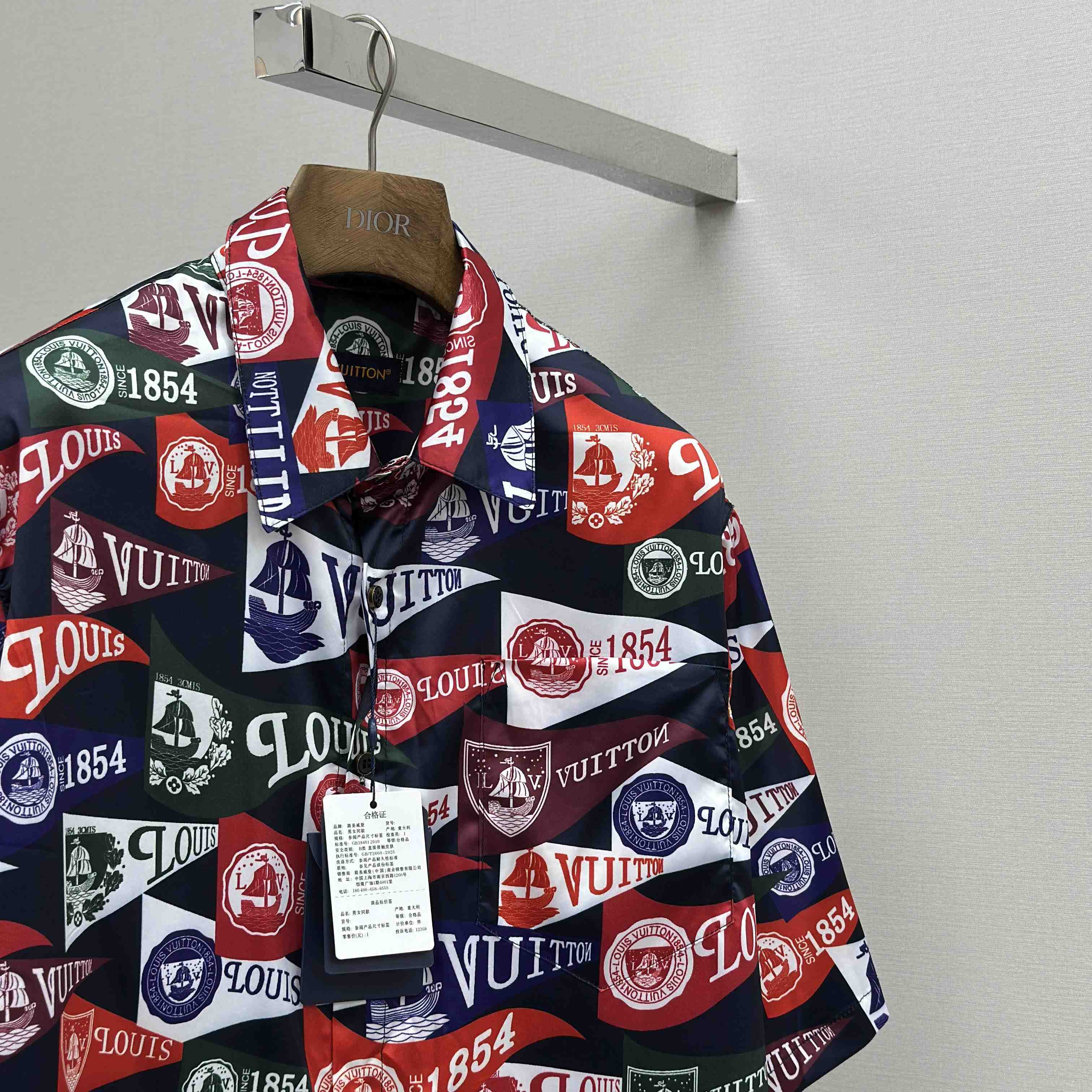 Louis Vuitton Printed Short-Sleeved Silk-Blend Shirt   1AIKBH - EUR FASHION