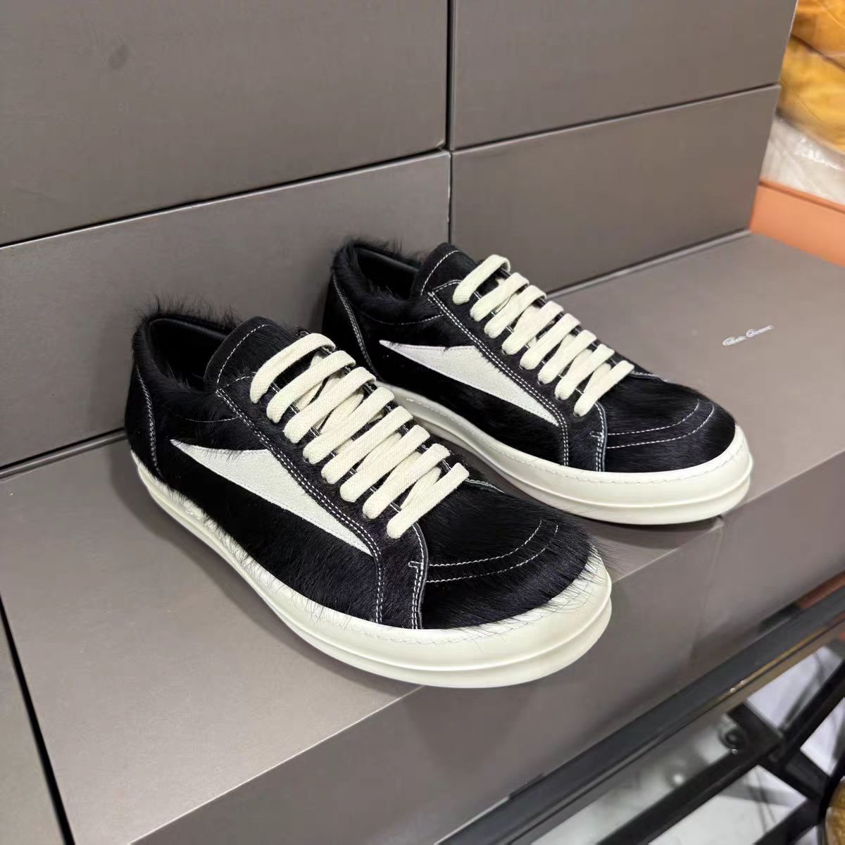 Rick Owens Black Pony Hair Low Sneakers - EUR FASHION