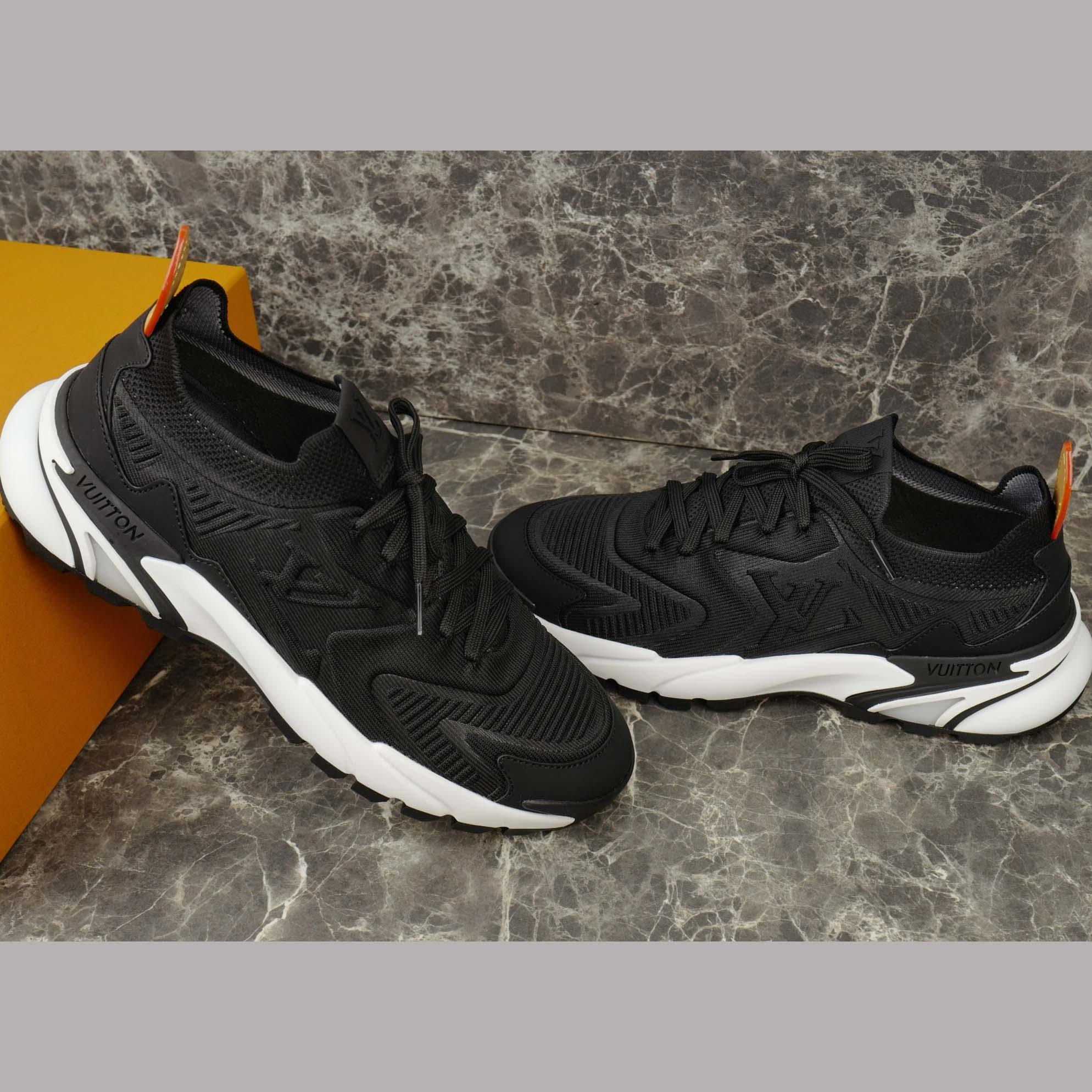 Louis Vuitton LV Runner Tatic Sneaker   1AILIU - EUR FASHION