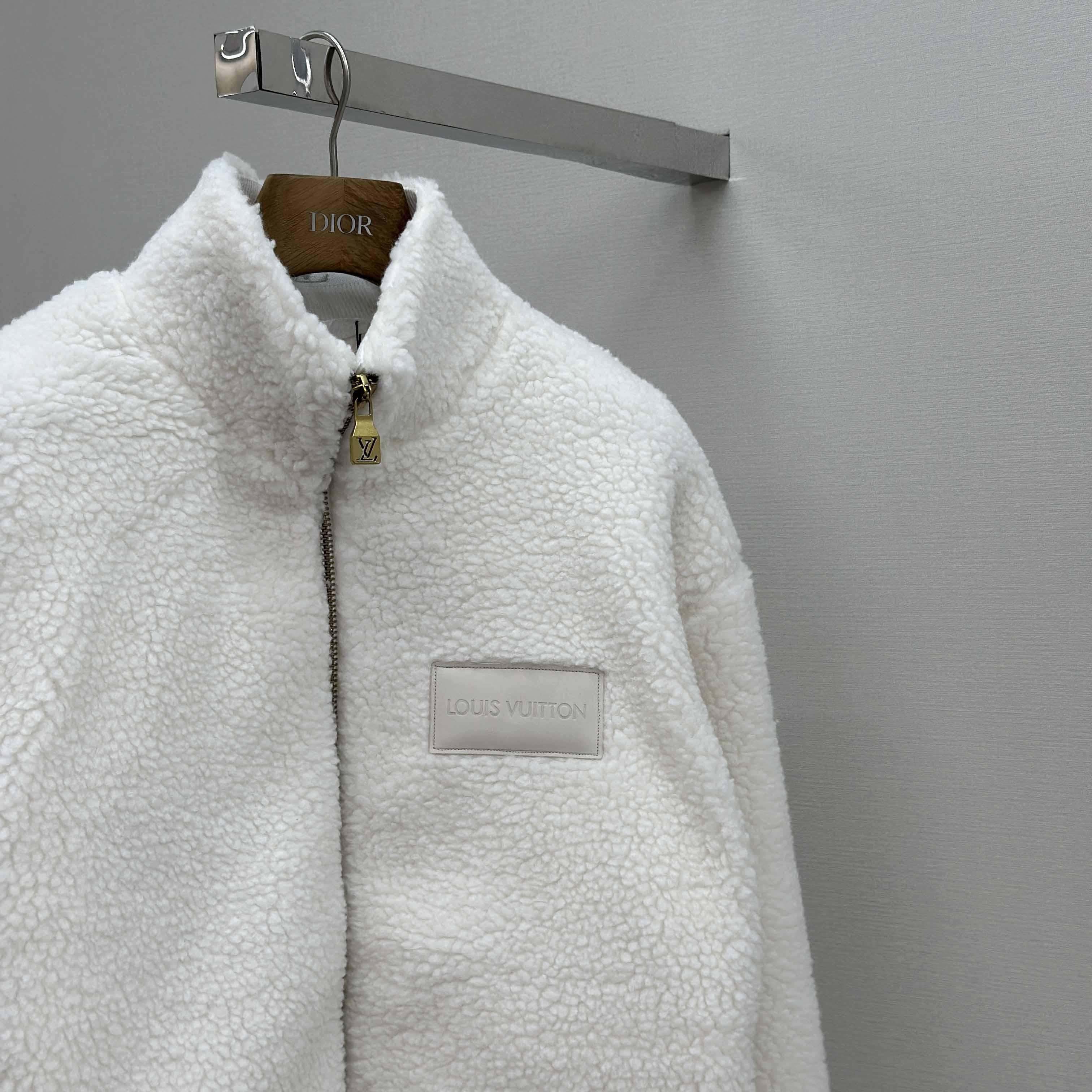 Louis Vuitton Leather Patch Fleece Blouson   1AHUGL - EUR FASHION