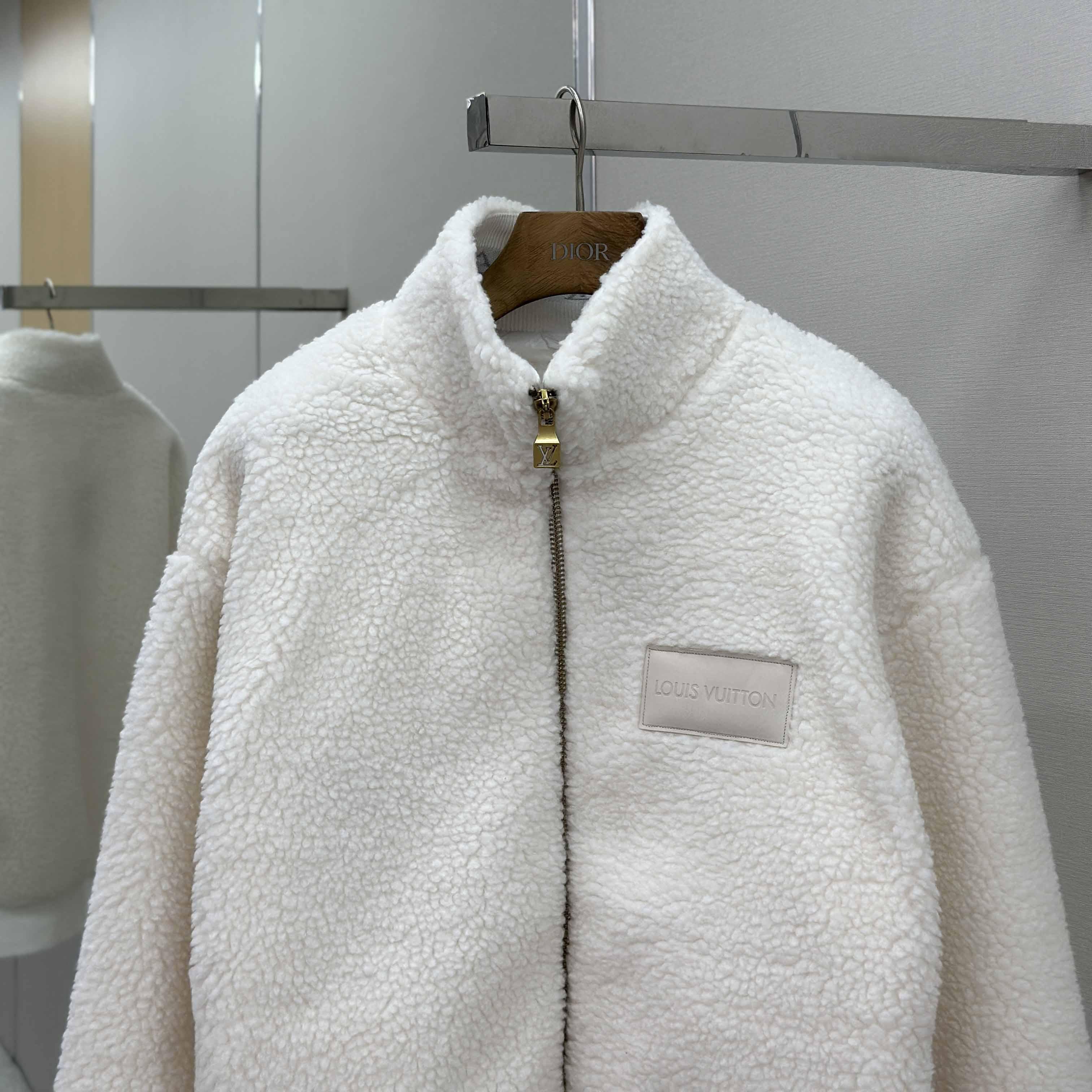 Louis Vuitton Leather Patch Fleece Blouson   1AHUGL - EUR FASHION