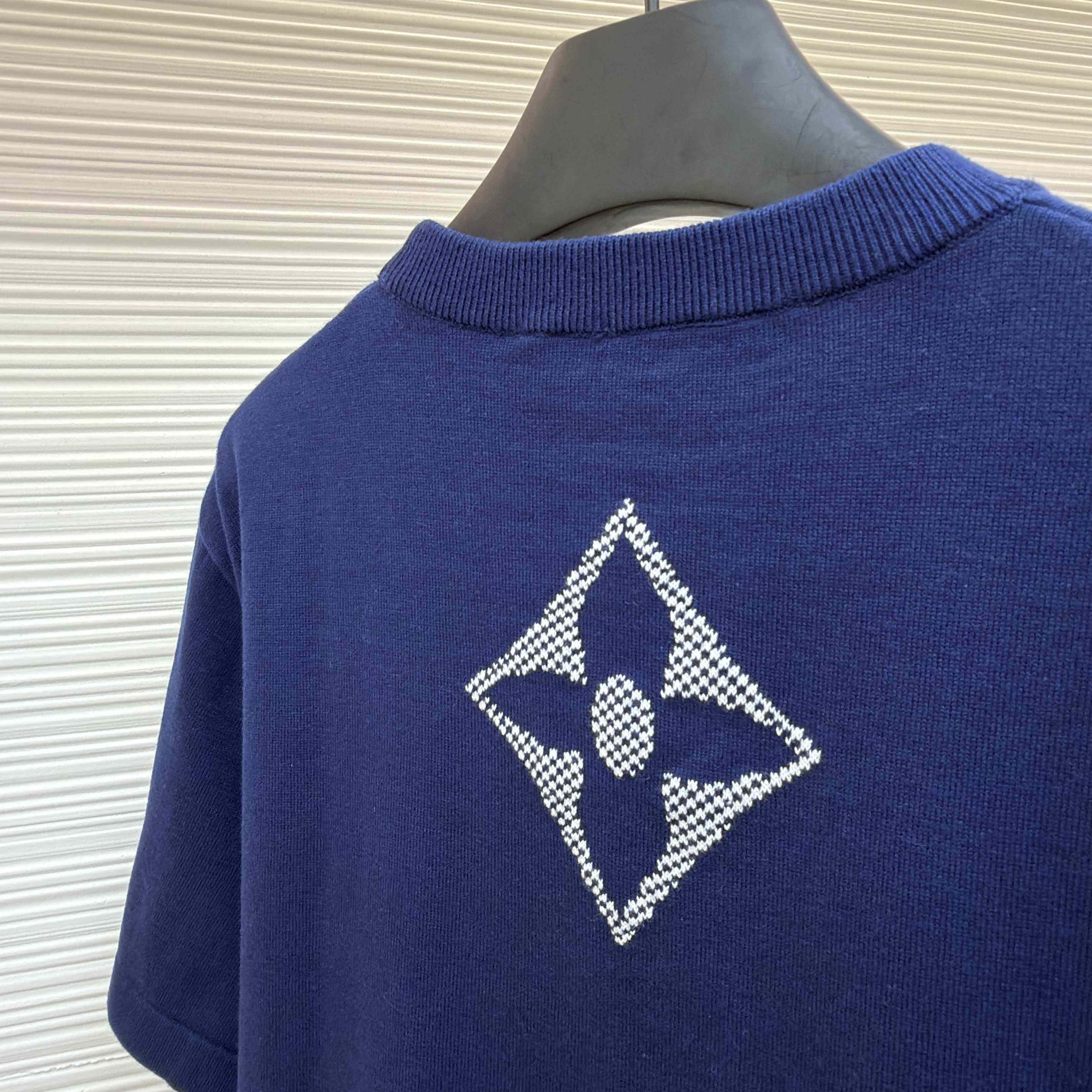 Louis Vuitton Monogram Short-Sleeved Knitted Crewneck    1AJBWC - EUR FASHION