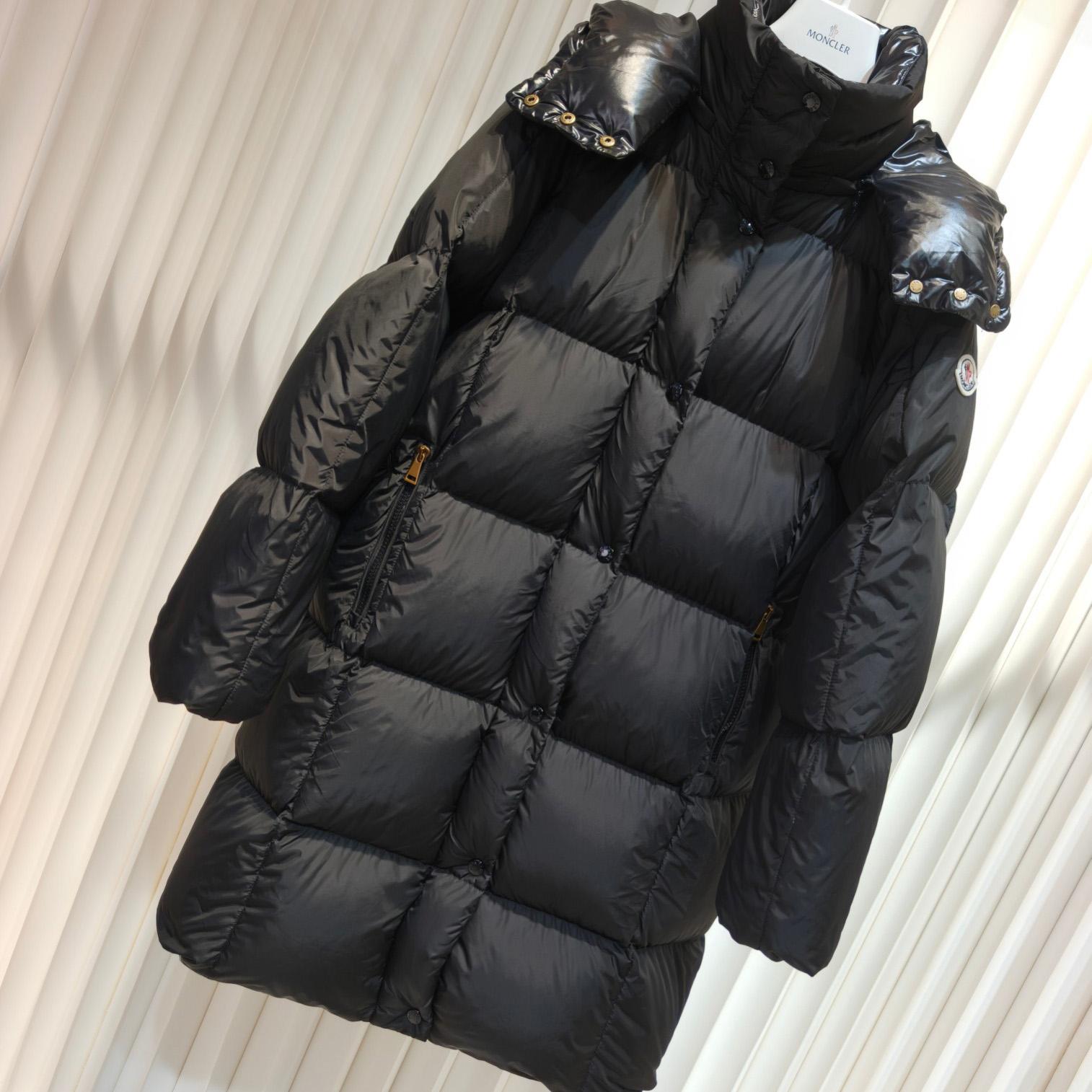 Moncler Litte Square-Quilted Hooded Long Down Jacket - EUR FASHION