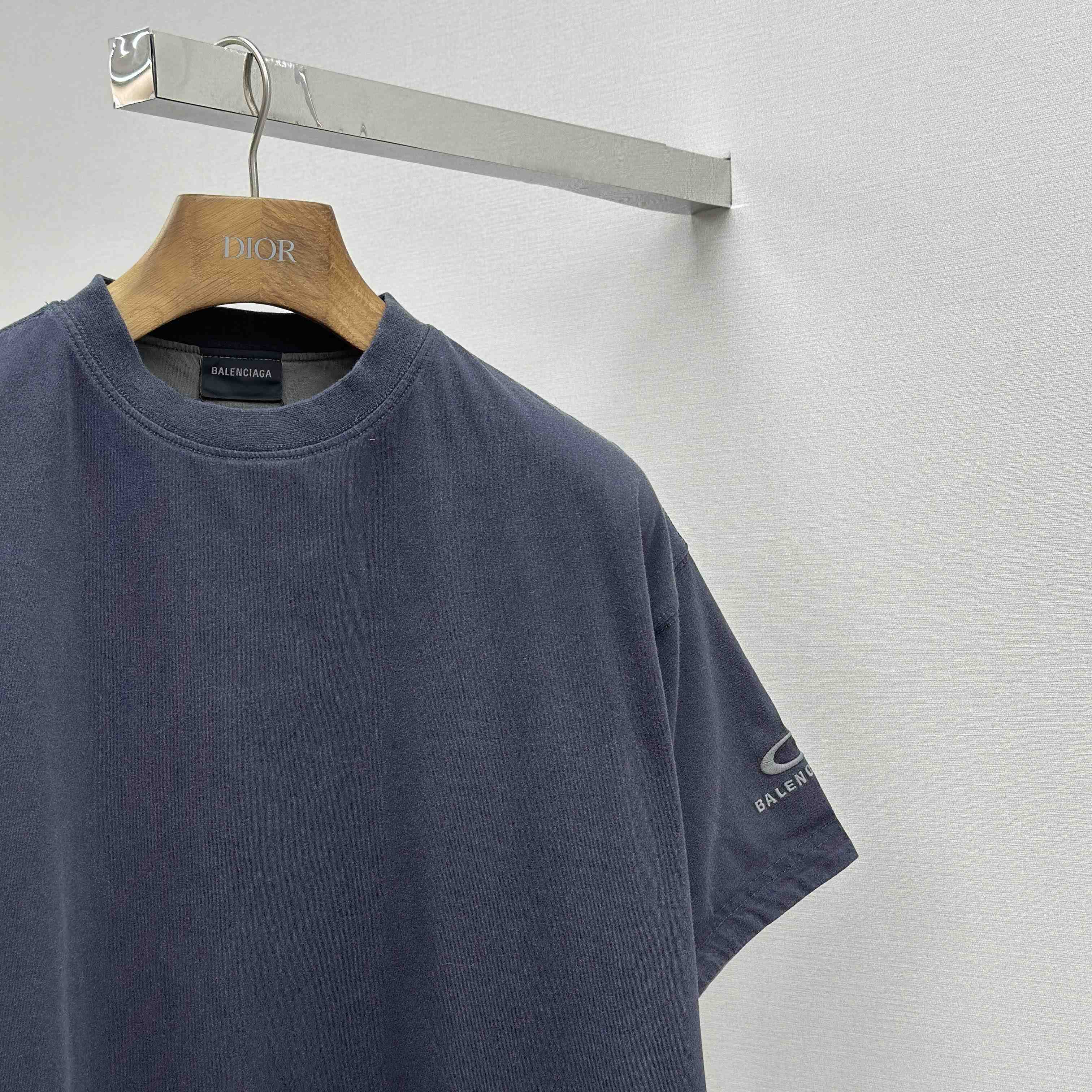 Balenciaga Back Reversible Oversized T-Shirt  - EUR FASHION