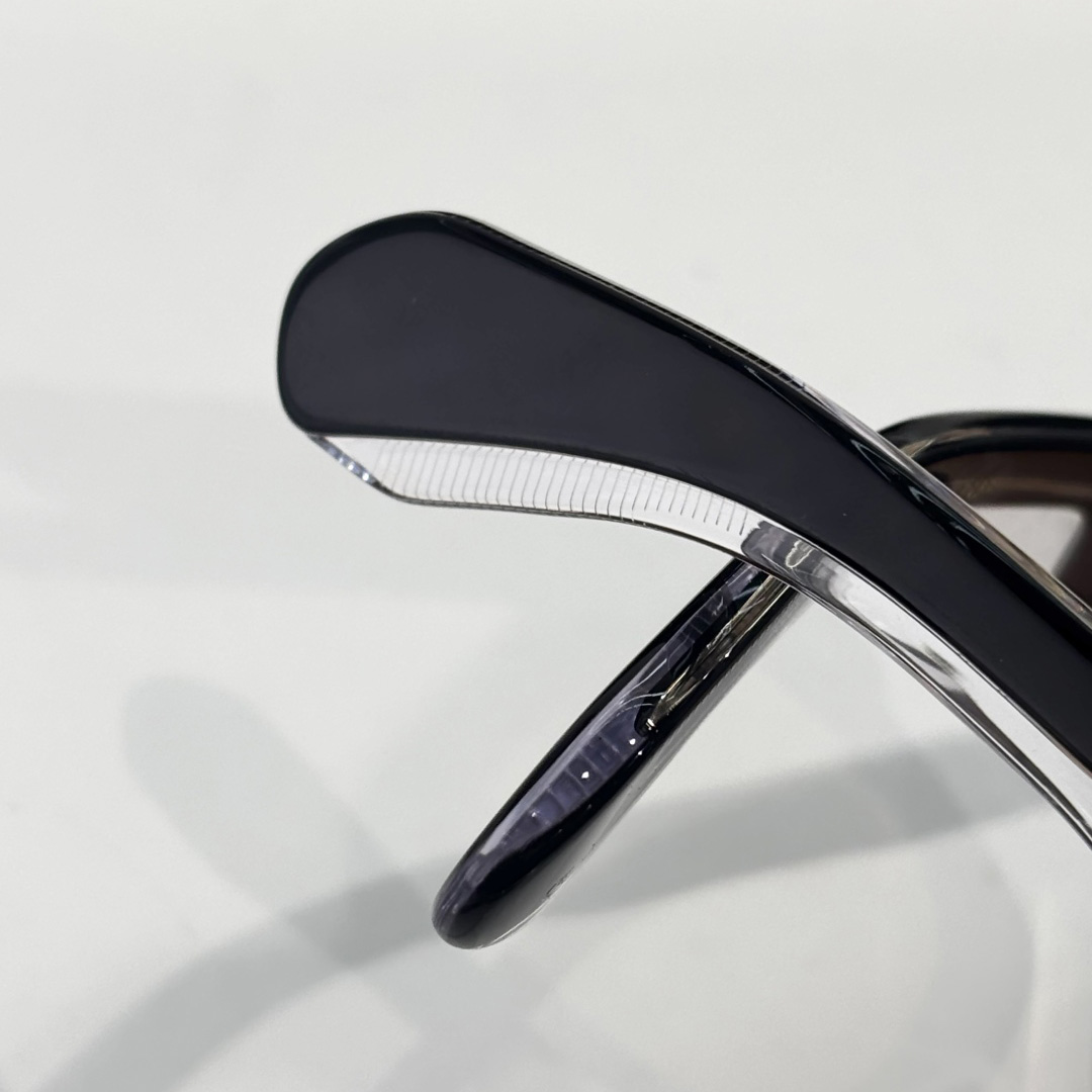 Jacquemus ENZO Sunglasses - EUR FASHION