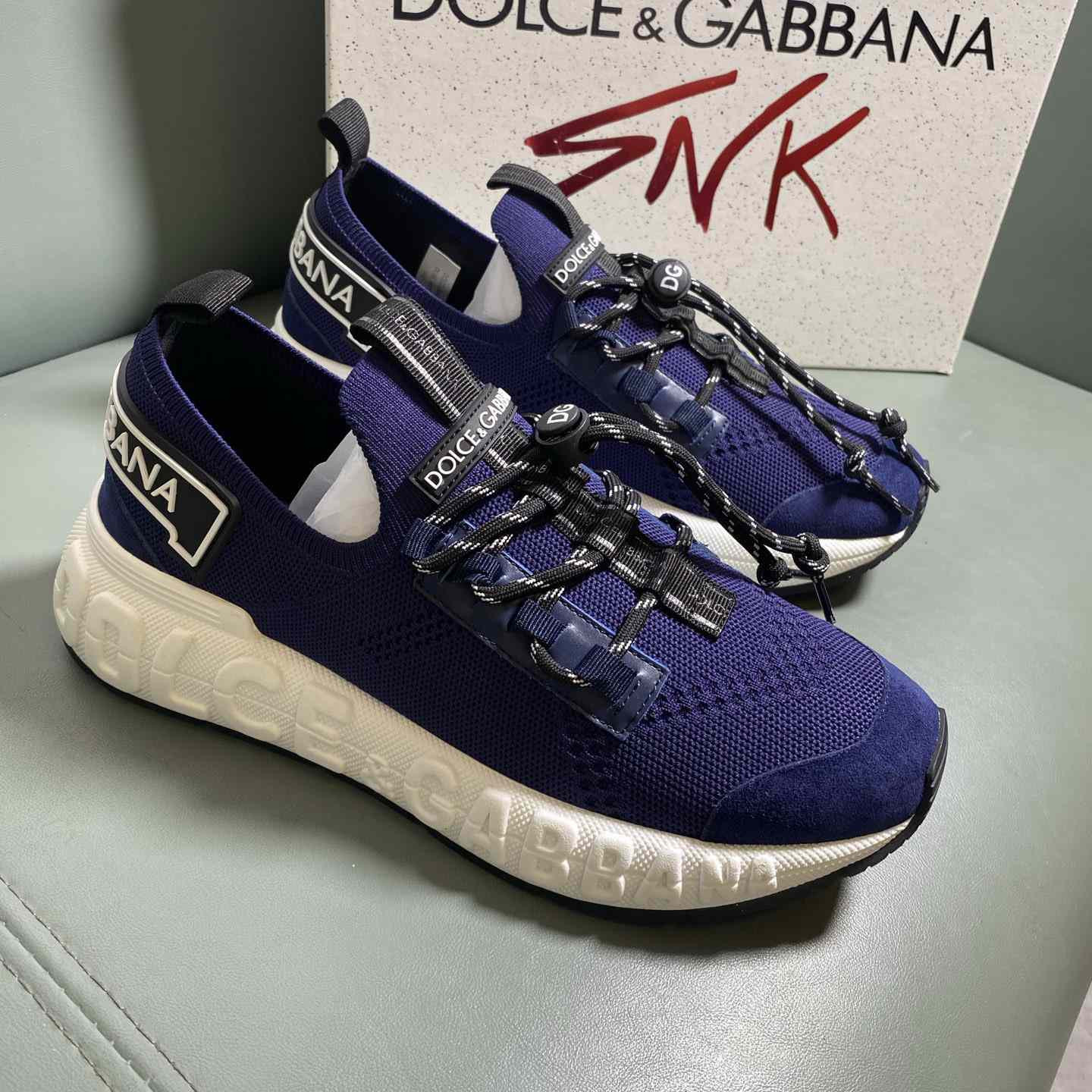 Dolce & Gabbana Lace-up Sneakers - EUR FASHION