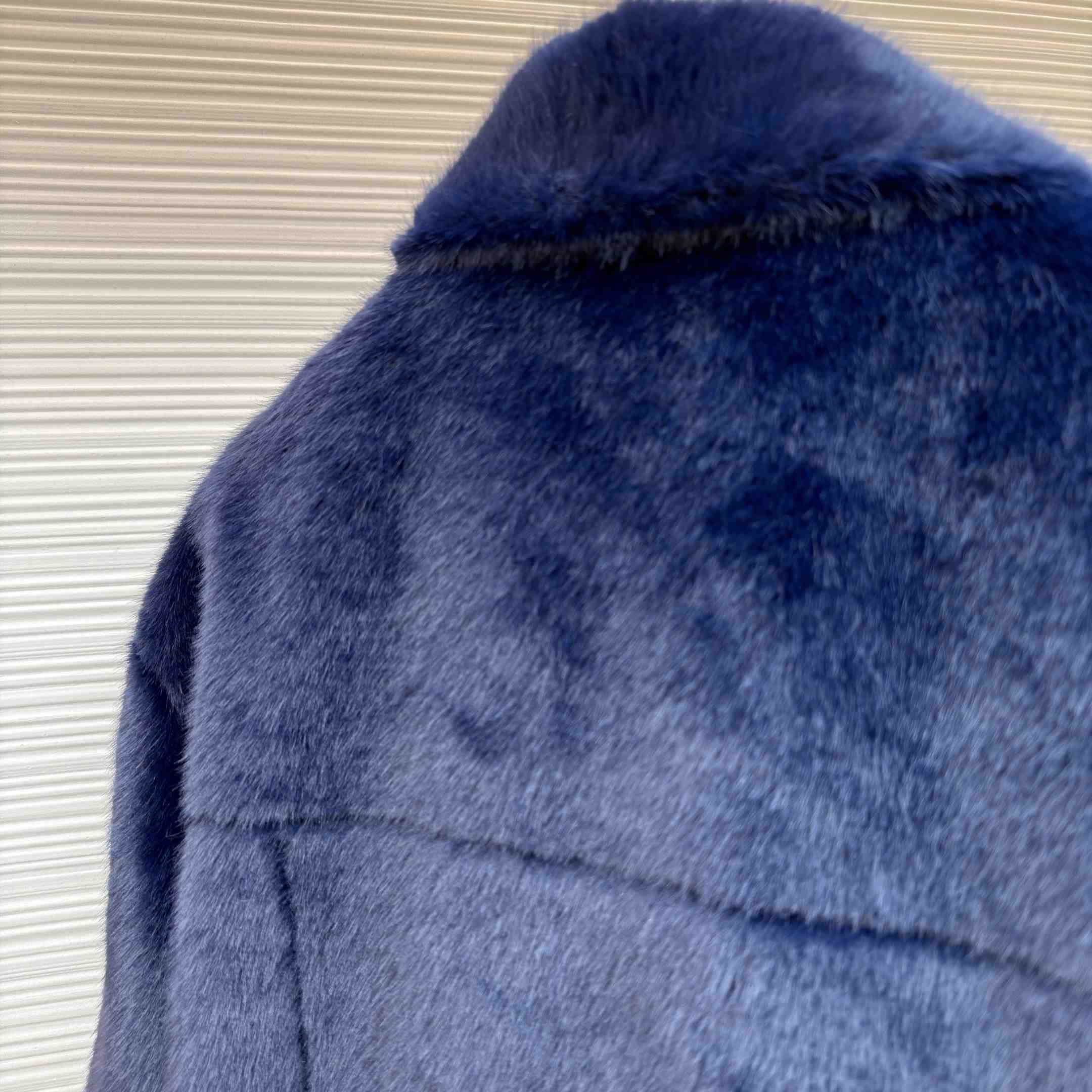 Louis Vuitton Mink Denim Trucker Jacket   1AILX0 - EUR FASHION