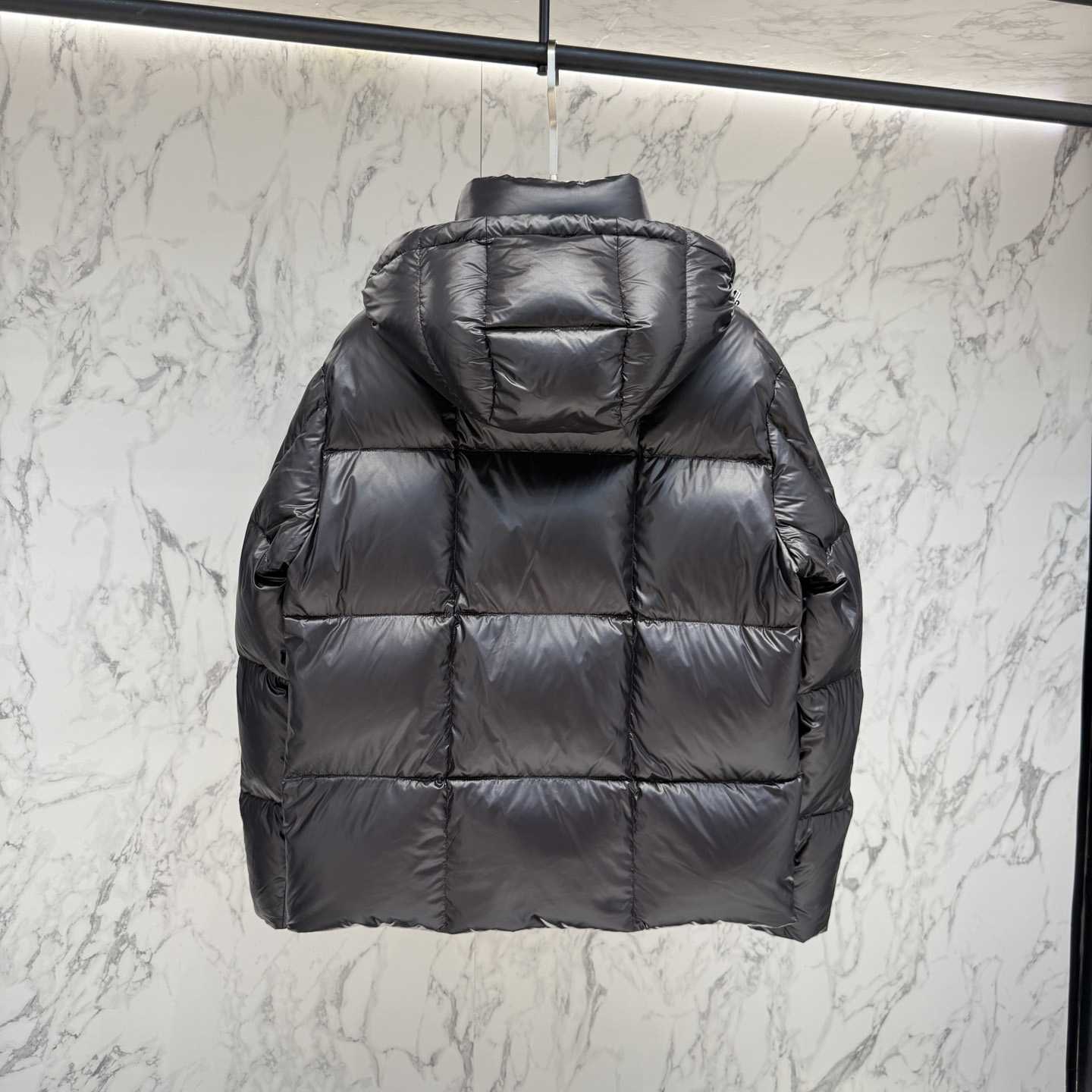 Moncler Parana Hooded Short Down Jacket   - EUR FASHION