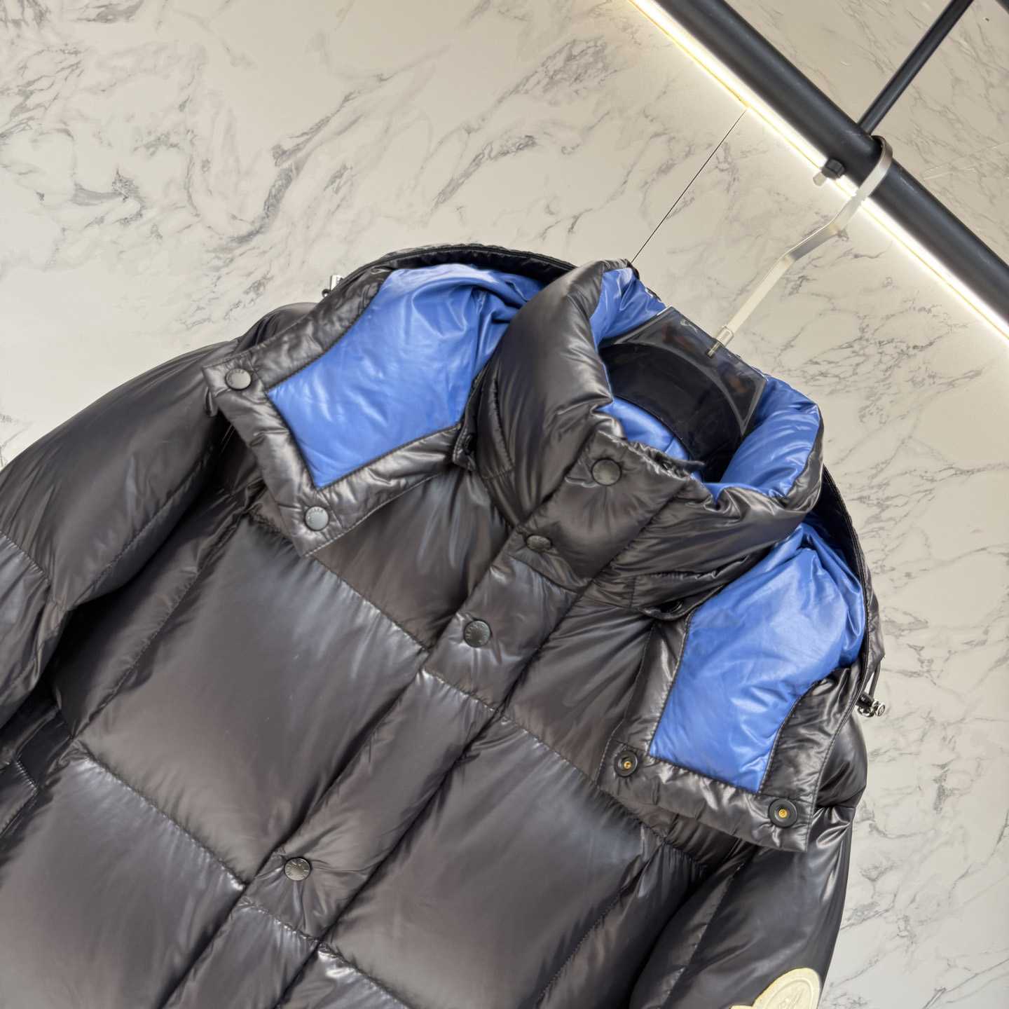 Moncler Parana Hooded Short Down Jacket   - EUR FASHION