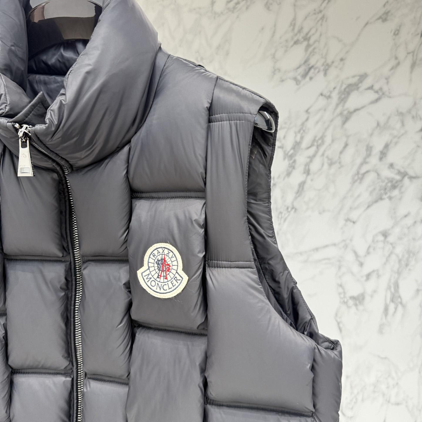 Moncler Down Vest - EUR FASHION