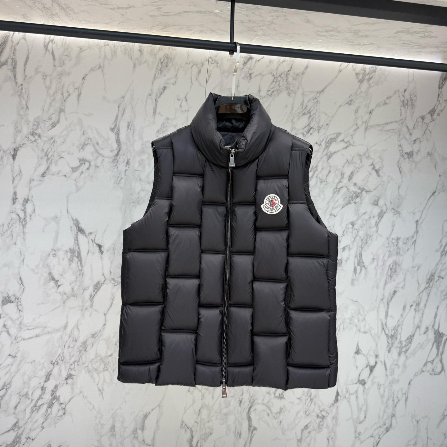 Moncler Down Vest - EUR FASHION