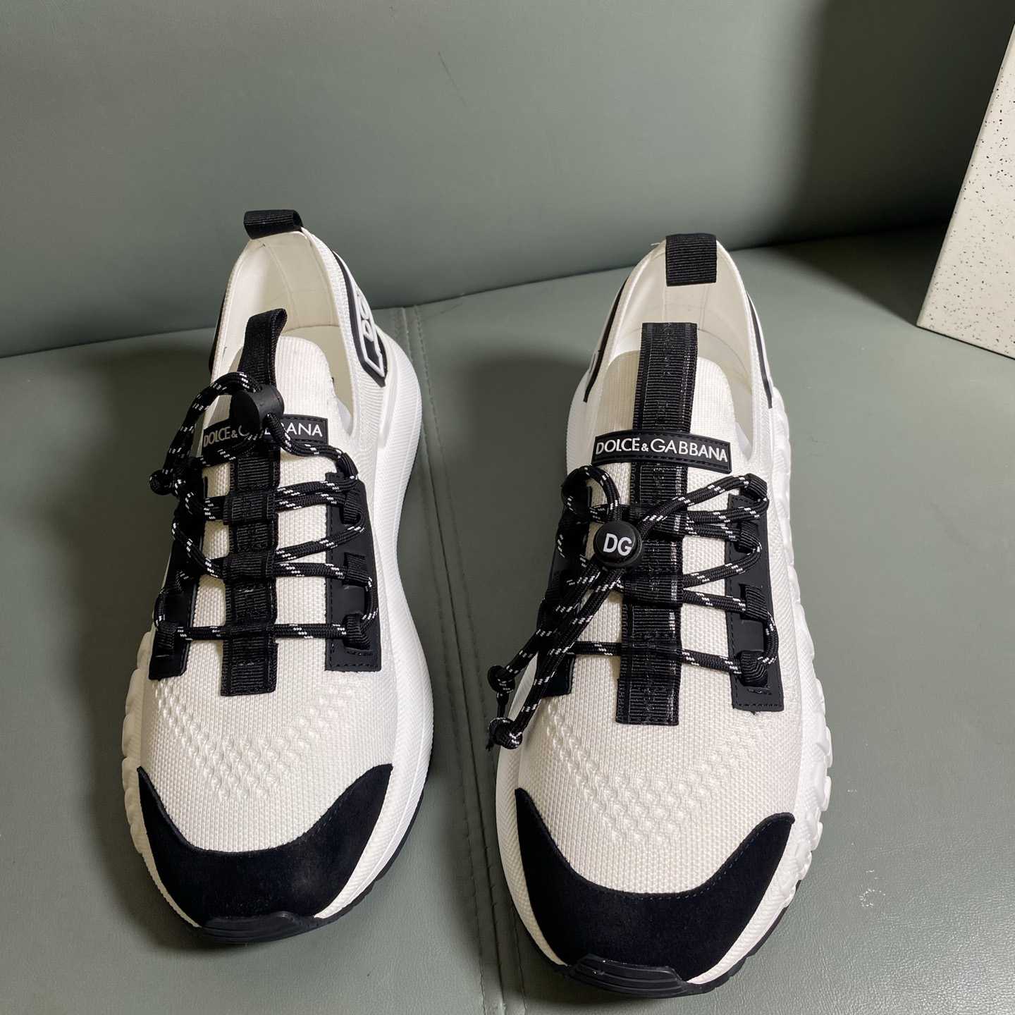 Dolce & Gabbana Lace-up Sneakers - EUR FASHION