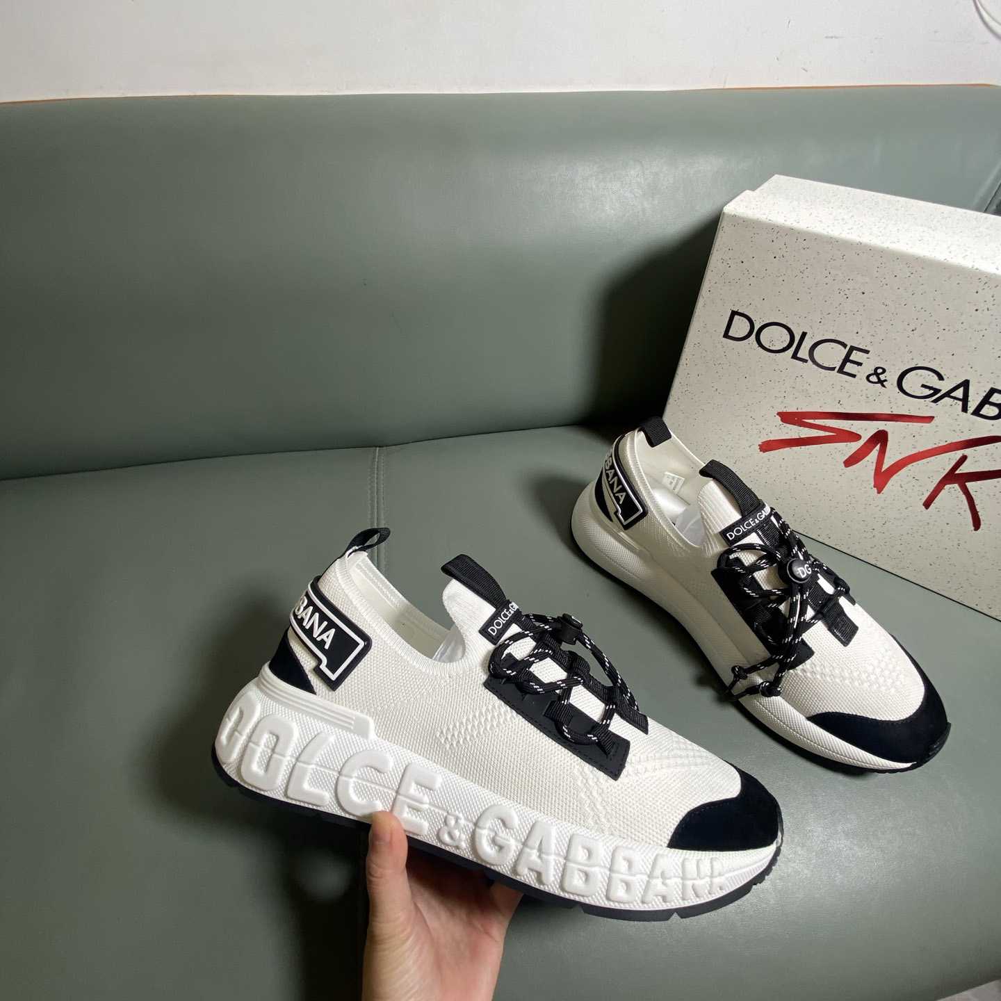 Dolce & Gabbana Lace-up Sneakers - EUR FASHION