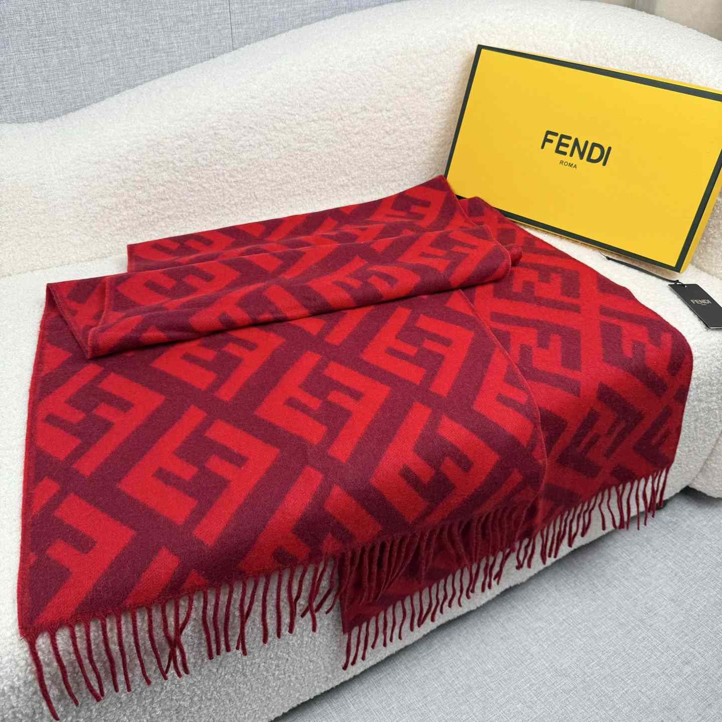 Fendi FF Scarf - EUR FASHION