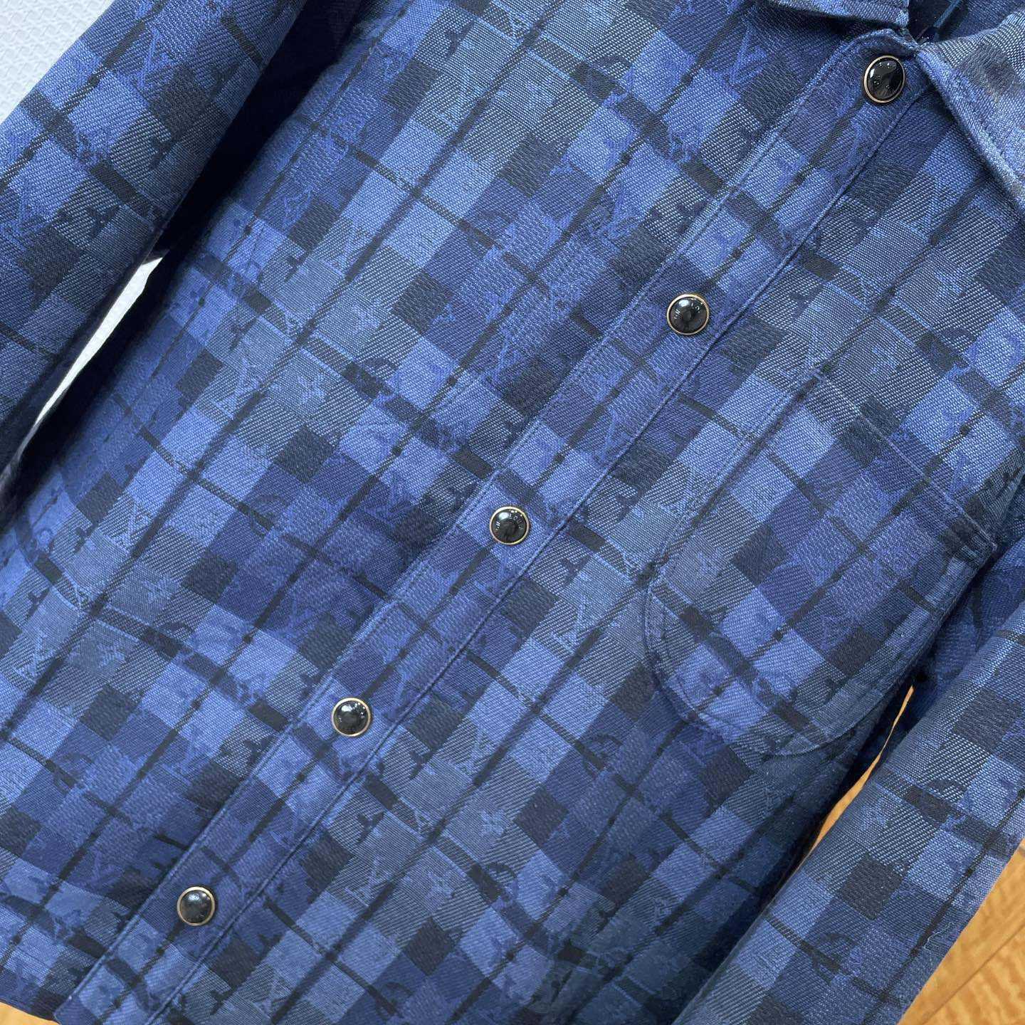 Louis Vuitton Monogram Tartan Denim Overshirt   1AIK94 - EUR FASHION