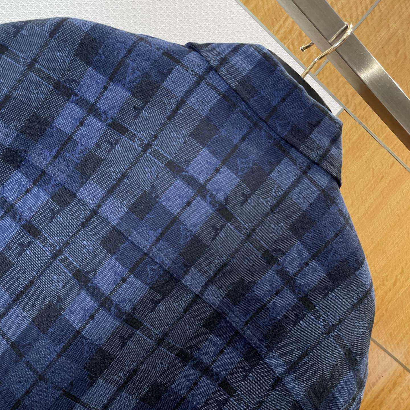 Louis Vuitton Monogram Tartan Denim Overshirt   1AIK94 - EUR FASHION