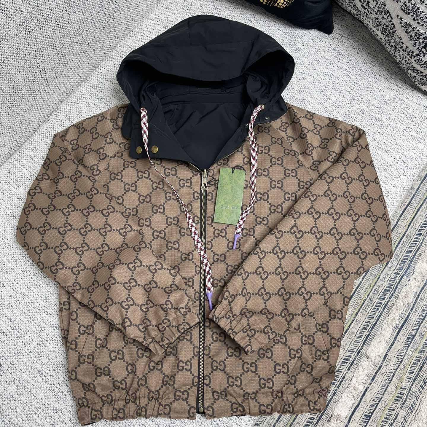 Gucci Reversible Monogrammed Shell Hooded Jacket - EUR FASHION