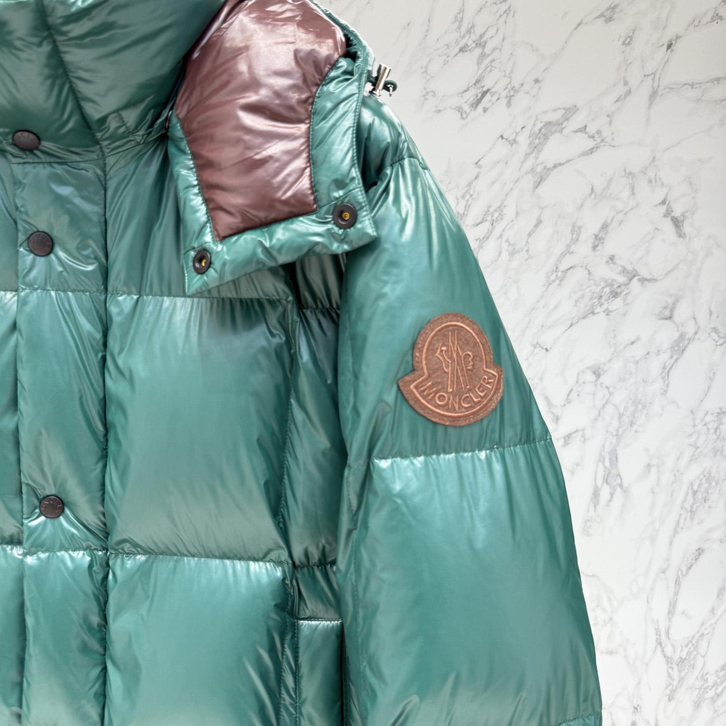Moncler Parana Hooded Short Down Jacket   - EUR FASHION