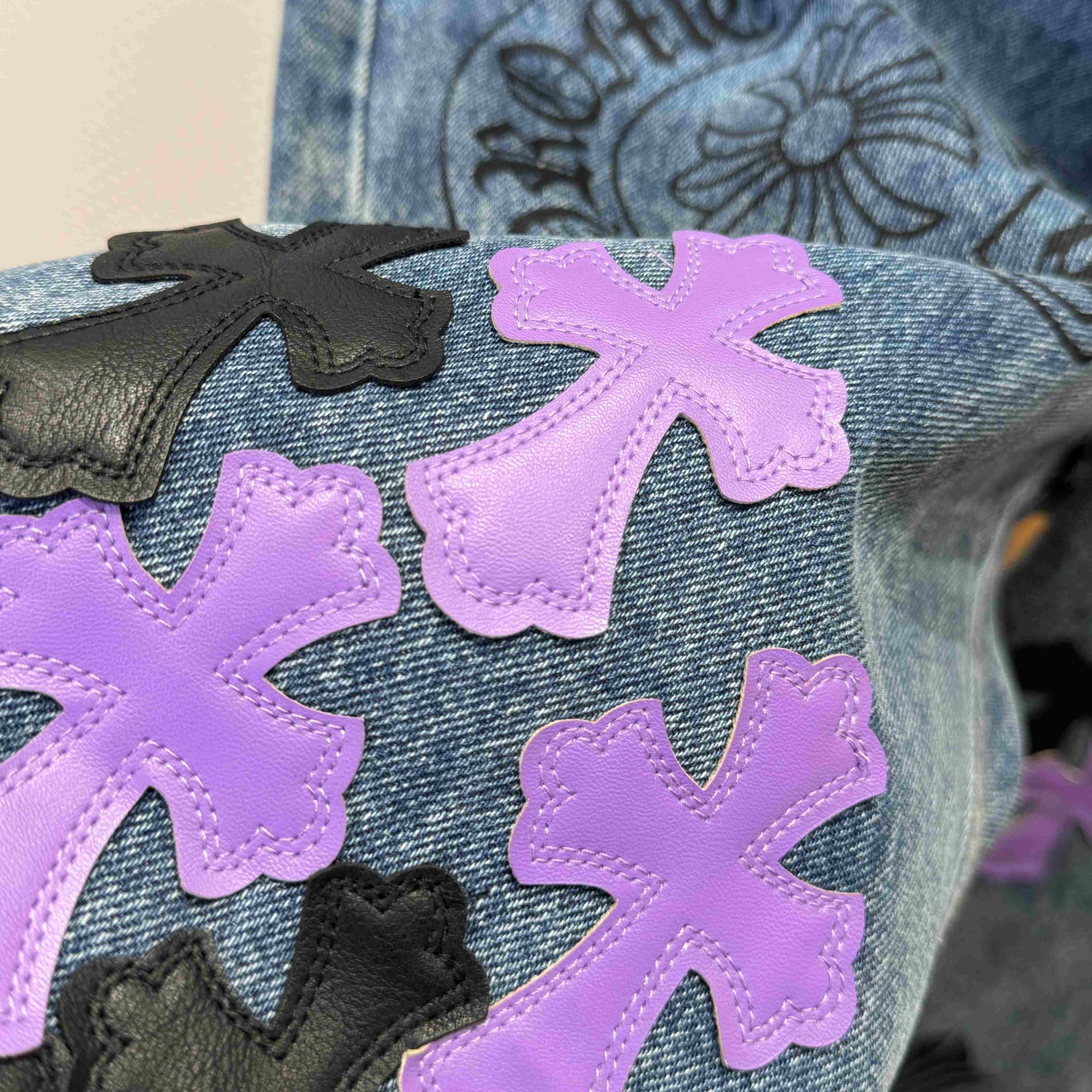 Chrome Hearts Jeans - EUR FASHION