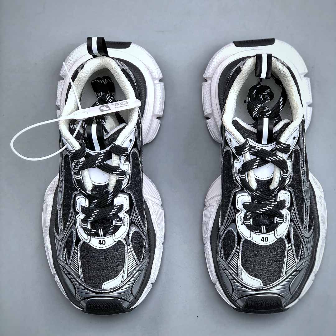 Balenciaga Phantom Sneaker “Triple White” 734731 W3XLX 1080 - EUR FASHION