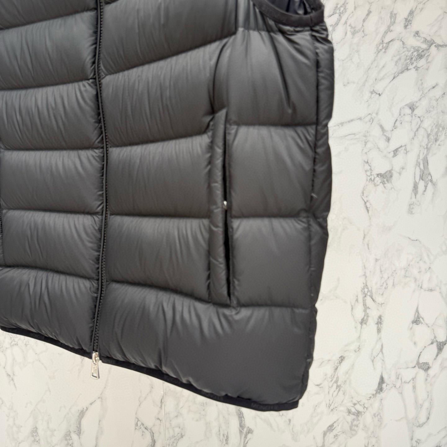Moncler Down Vest  - EUR FASHION