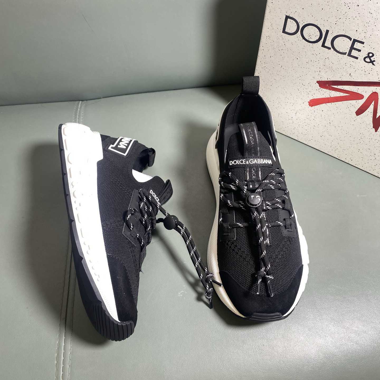 Dolce & Gabbana Lace-up Sneakers - EUR FASHION