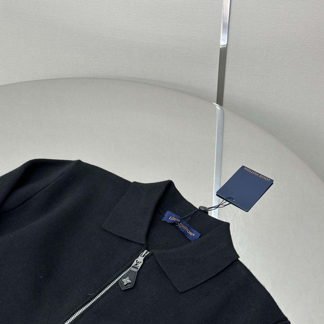 Louis Vuitton Knit Blouson With Leather Details   1AH347 - EUR FASHION