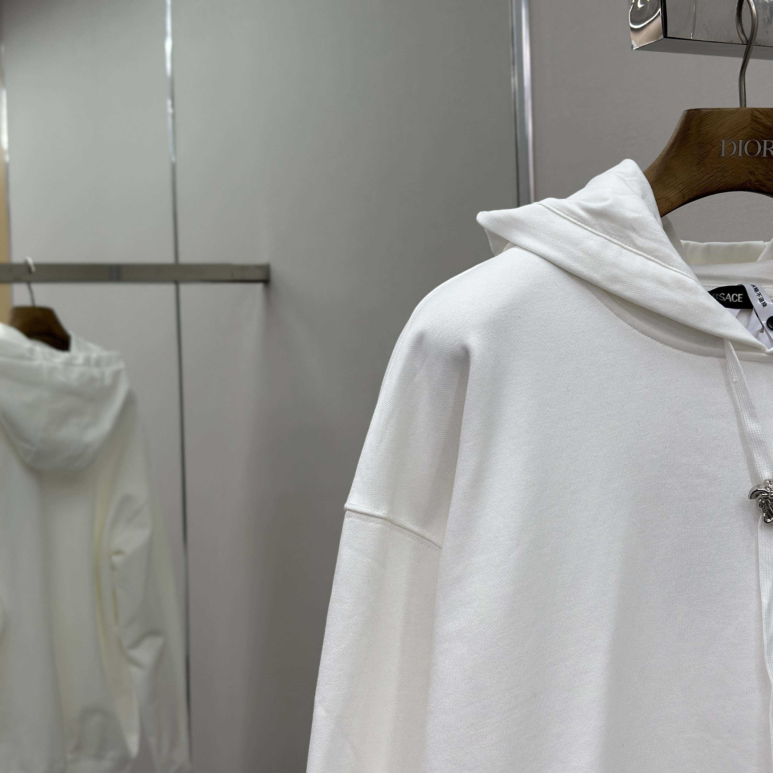 Versace La Medusa Hoodie - EUR FASHION