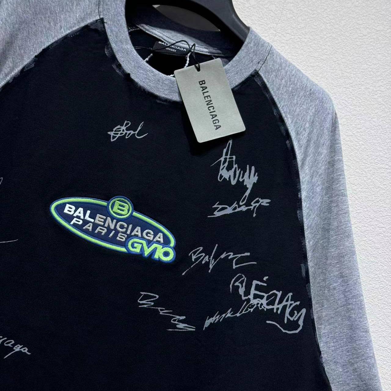 Balenciaga Banana Raglan Oversized T-Shirt In Faded Black Dry Jersey - EUR FASHION