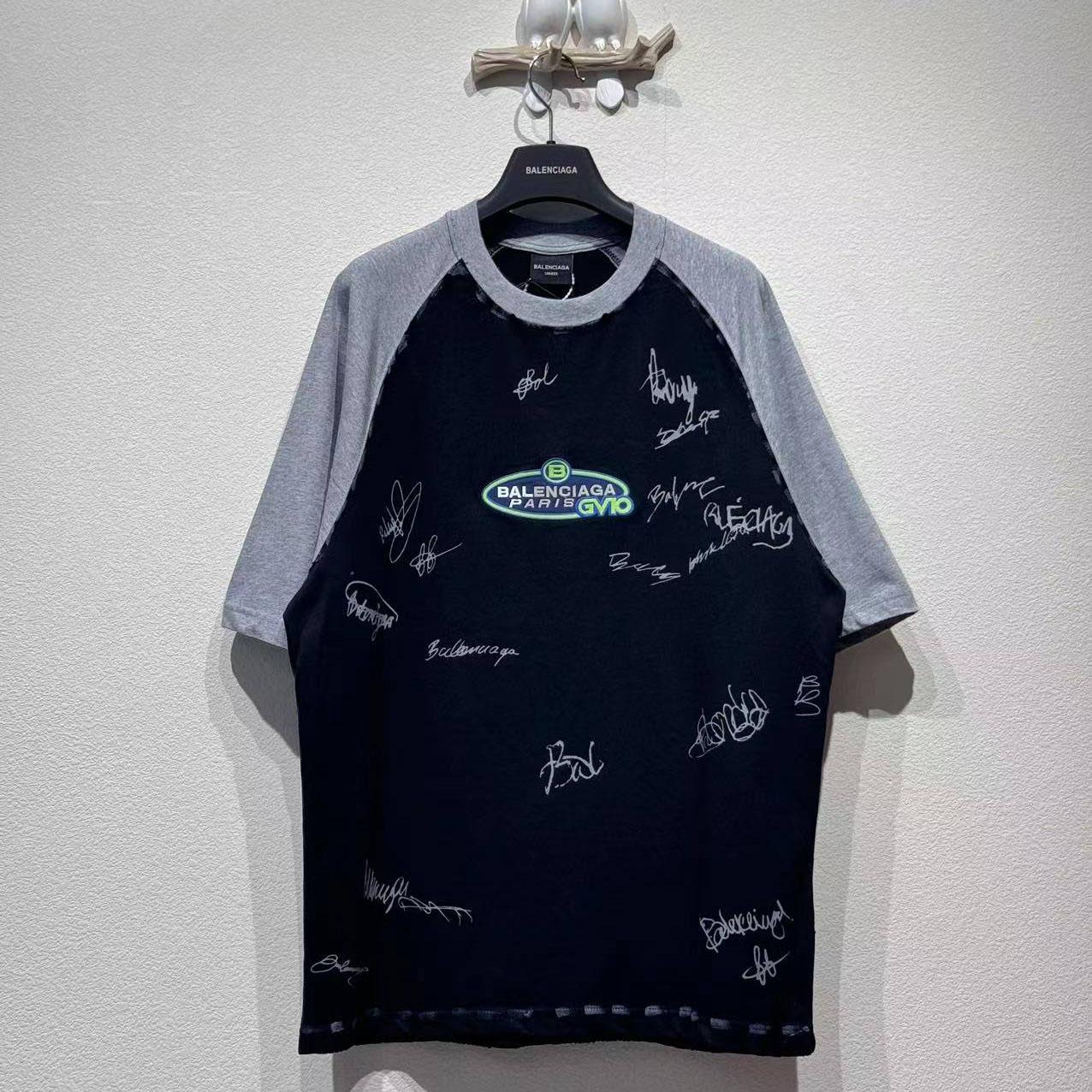 Balenciaga Banana Raglan Oversized T-Shirt In Faded Black Dry Jersey - EUR FASHION