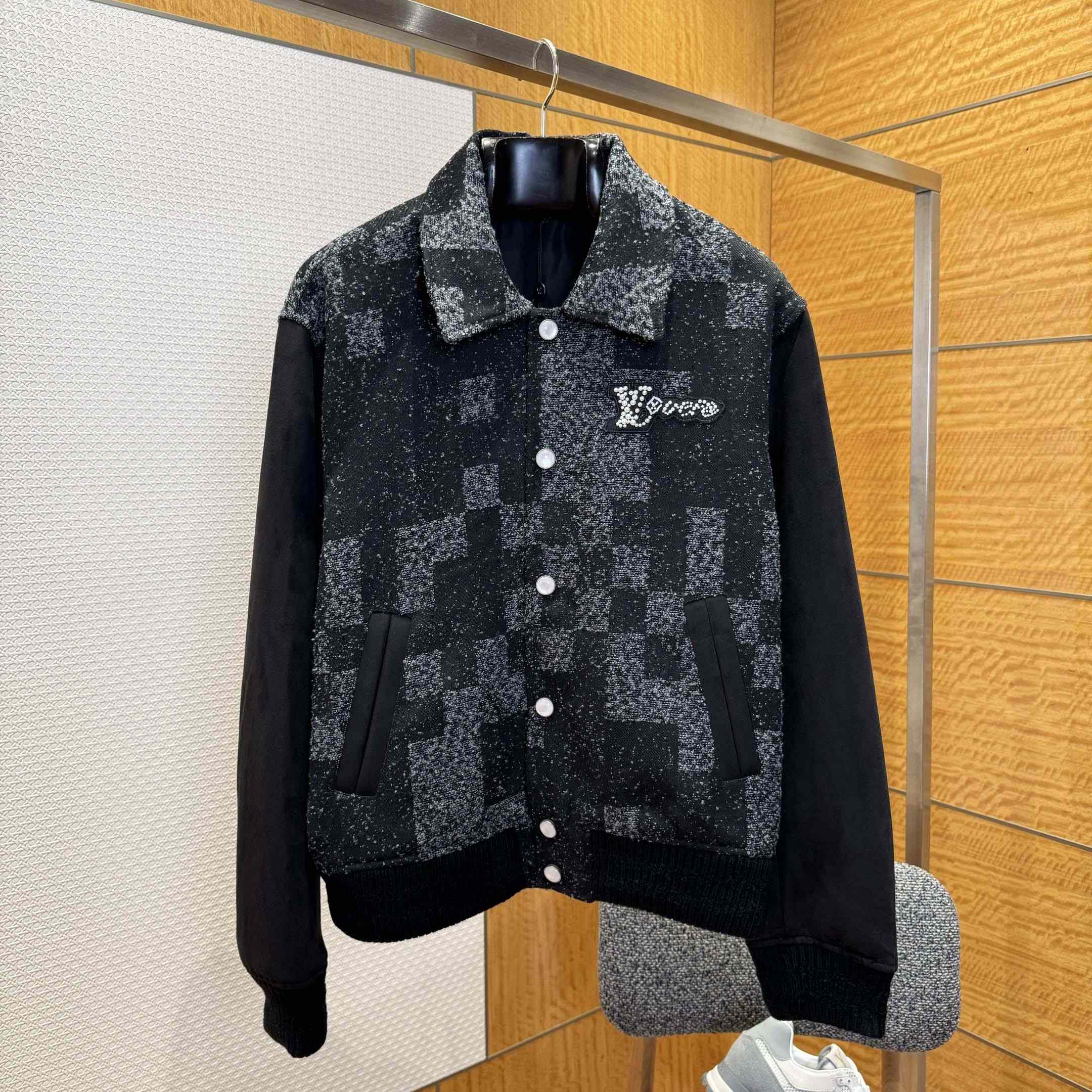 Louis Vuitton Mix Leather Varsity Blouson   1AHBV6 - EUR FASHION