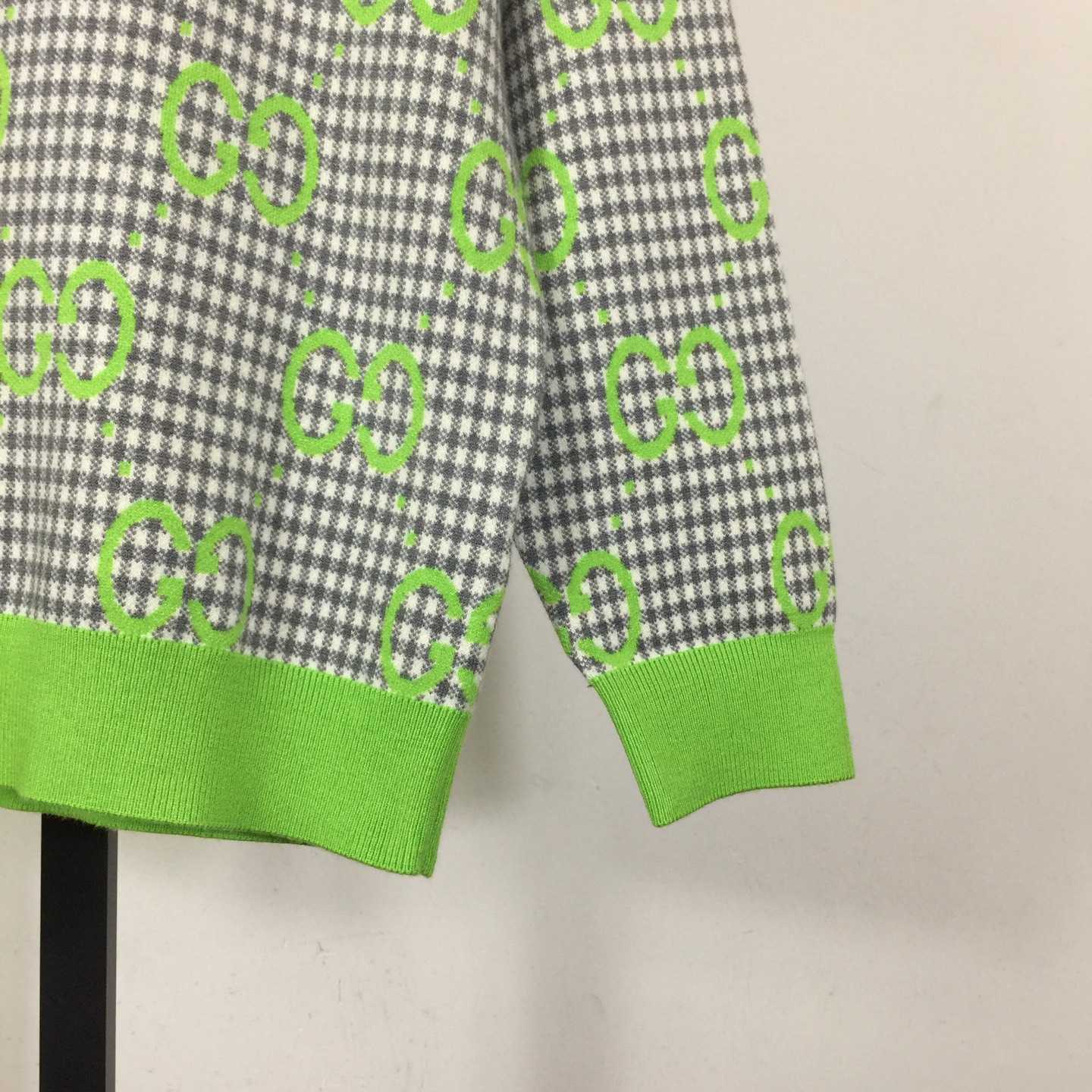 Gucci Sweater - EUR FASHION