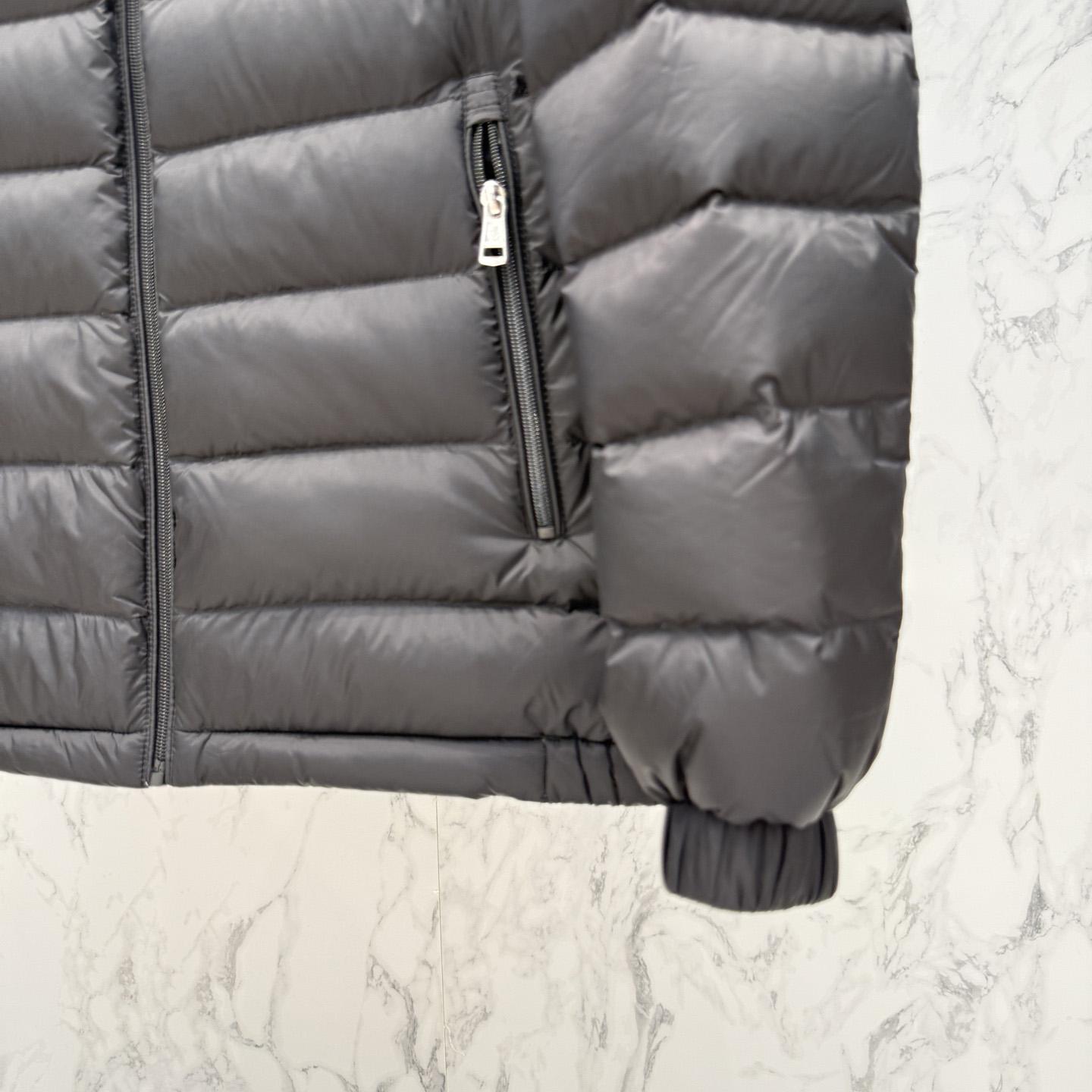 Moncler Galion Hooded Short Down Jacket - EUR FASHION