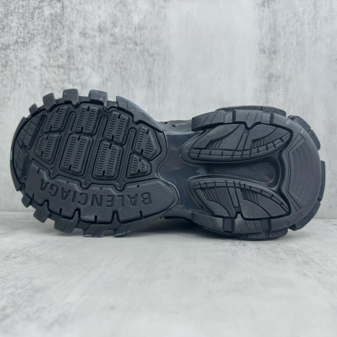 Balenciaga Track Signature Sneaker In Black And White - EUR FASHION