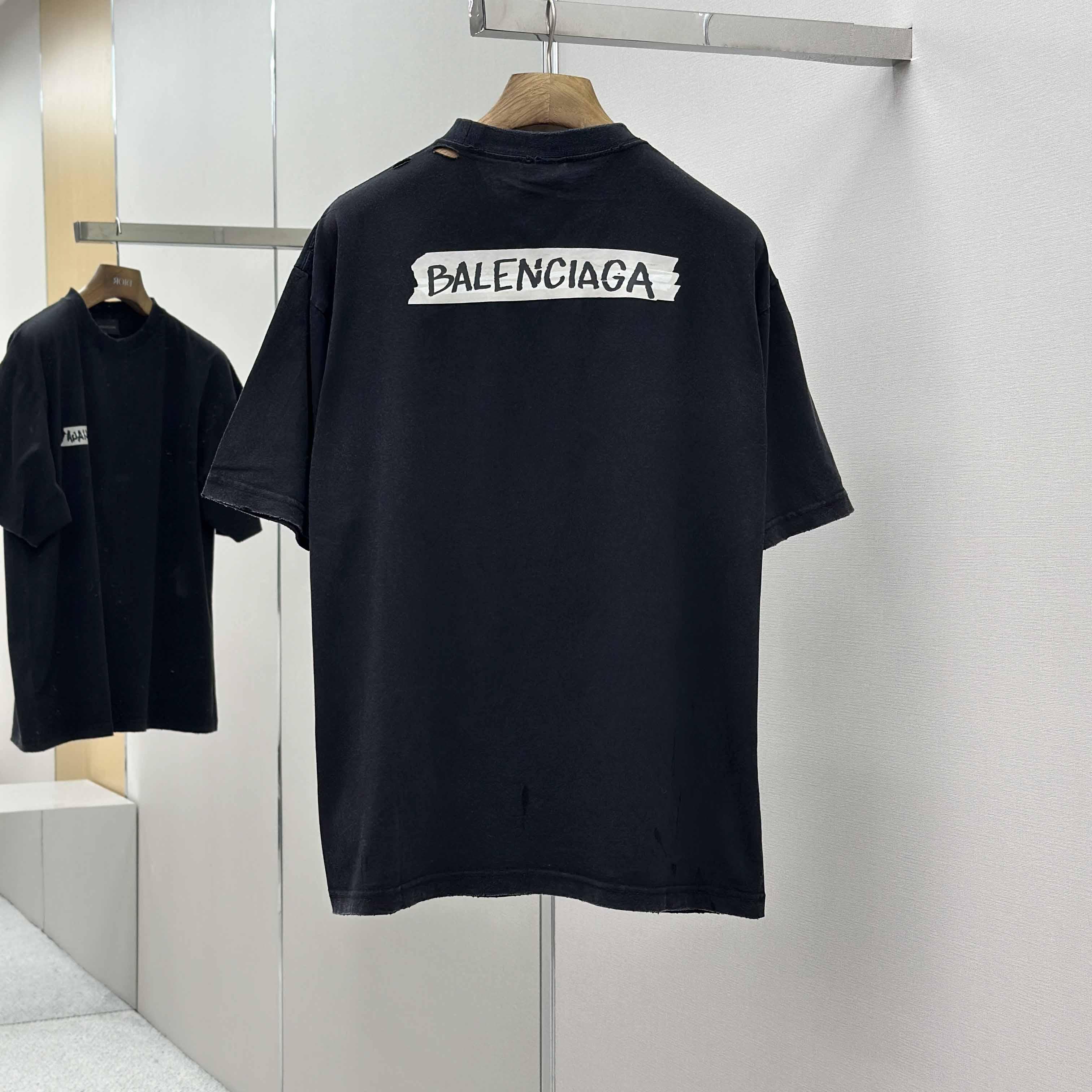 Balenciaga T-Shirt Medium Fit  - EUR FASHION