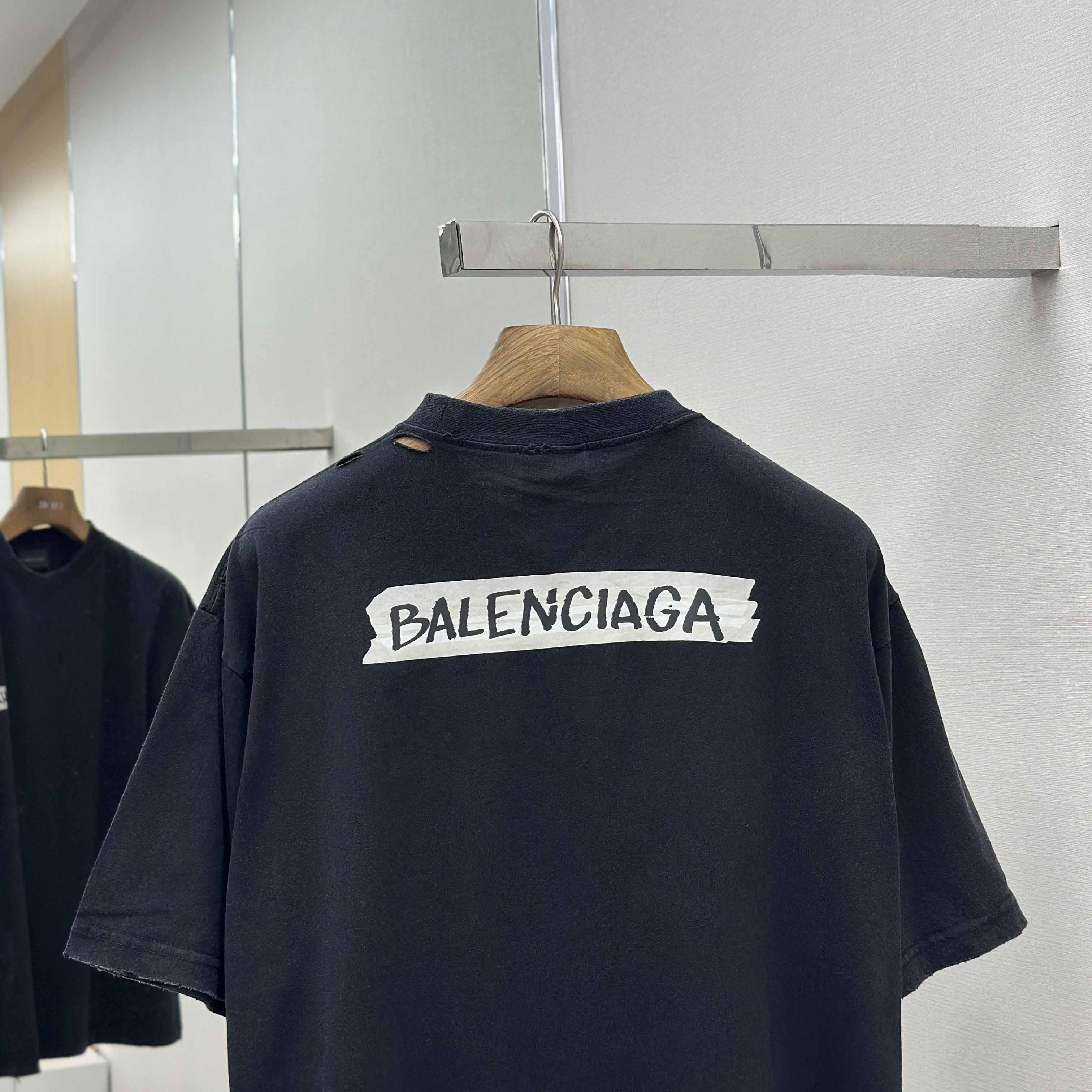 Balenciaga T-Shirt Medium Fit  - EUR FASHION