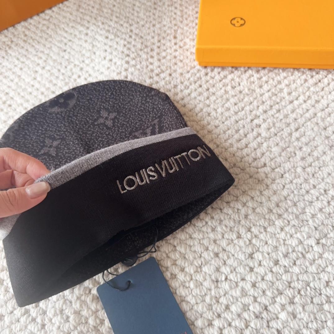 Louis Vuitton Beanie    - EUR FASHION