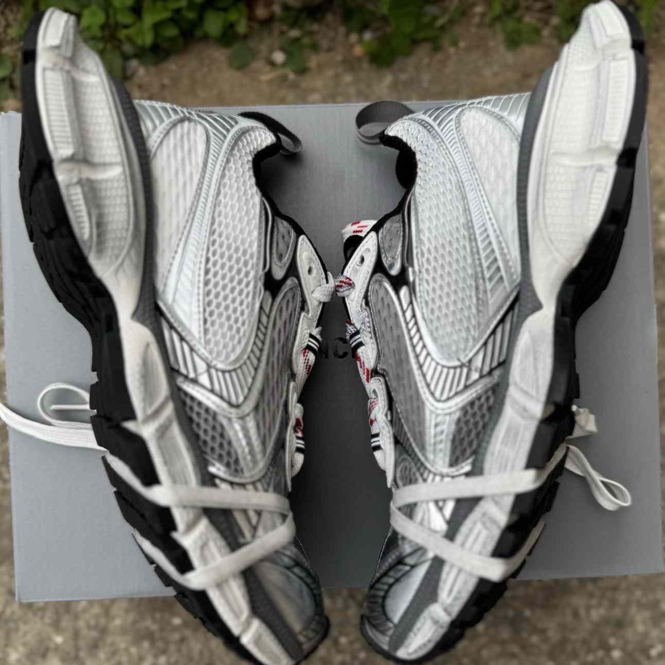 Balenciaga 3XL Mesh “Grey” Distressed Low-Top Dad Sneakers 840090 W3XSG 9239 - EUR FASHION