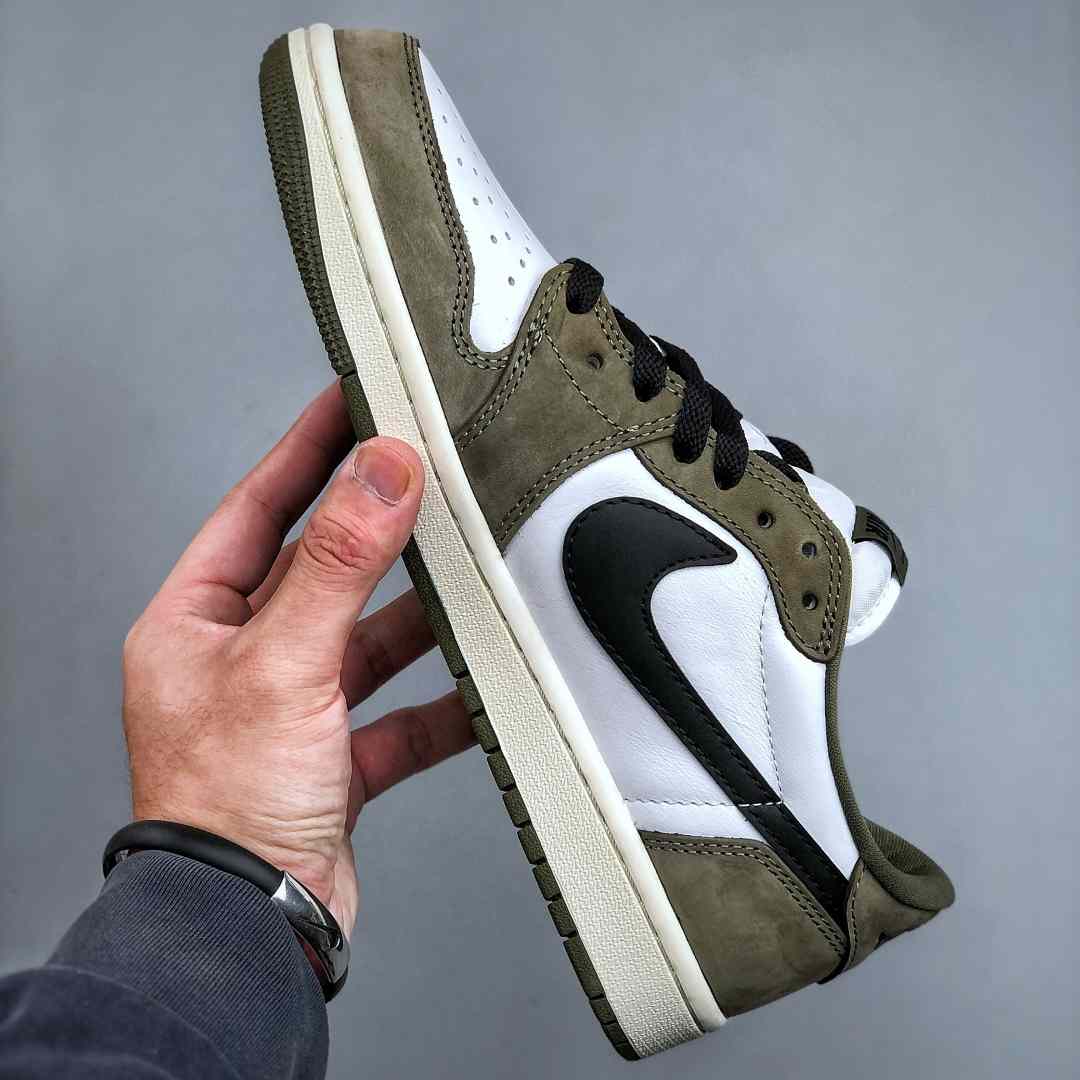 Air Jordan 1 Low OG “Medium Olive” HQ6998-200 - EUR FASHION