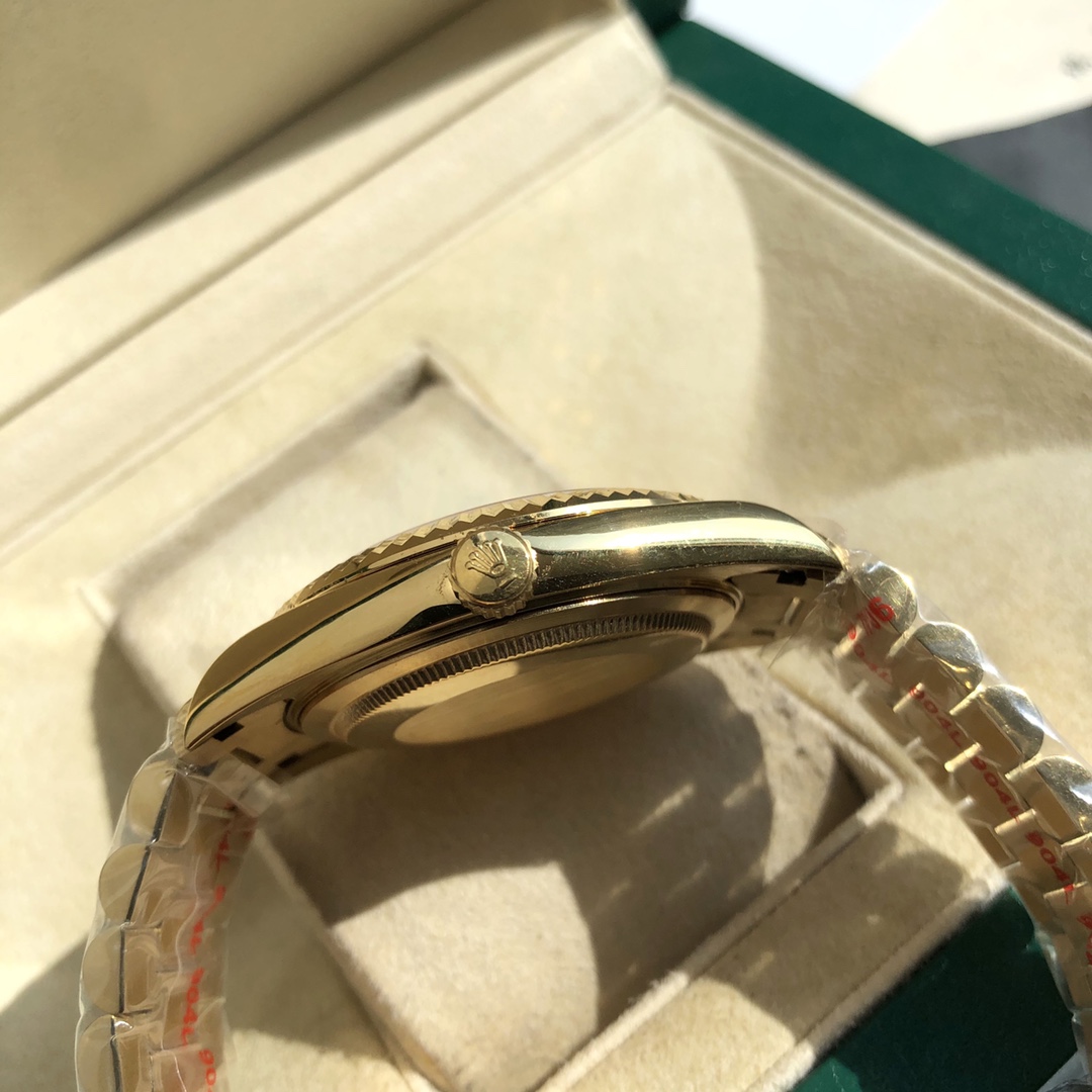 Rolex Day-Date 40mm - EUR FASHION