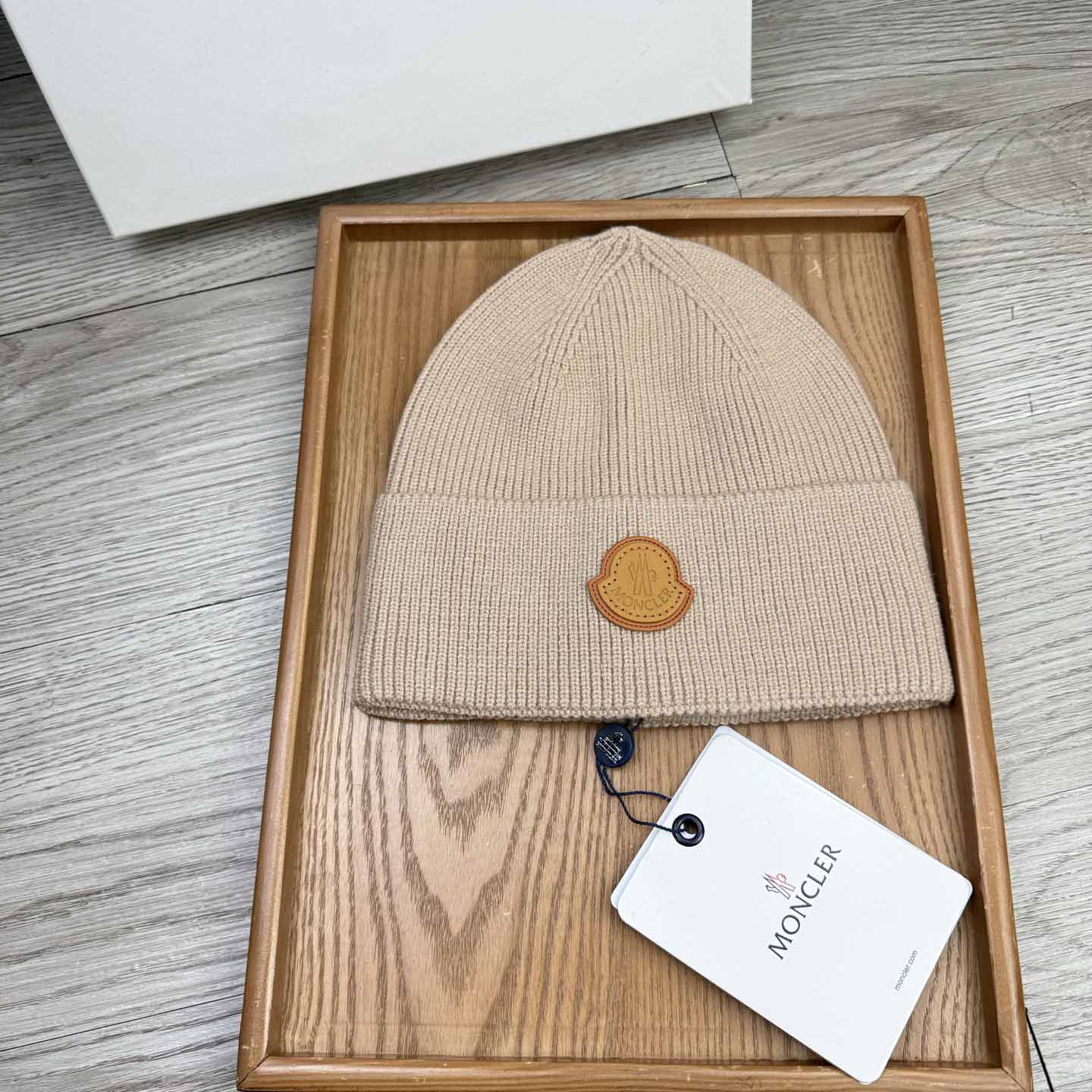 Moncler Beanie  - EUR FASHION