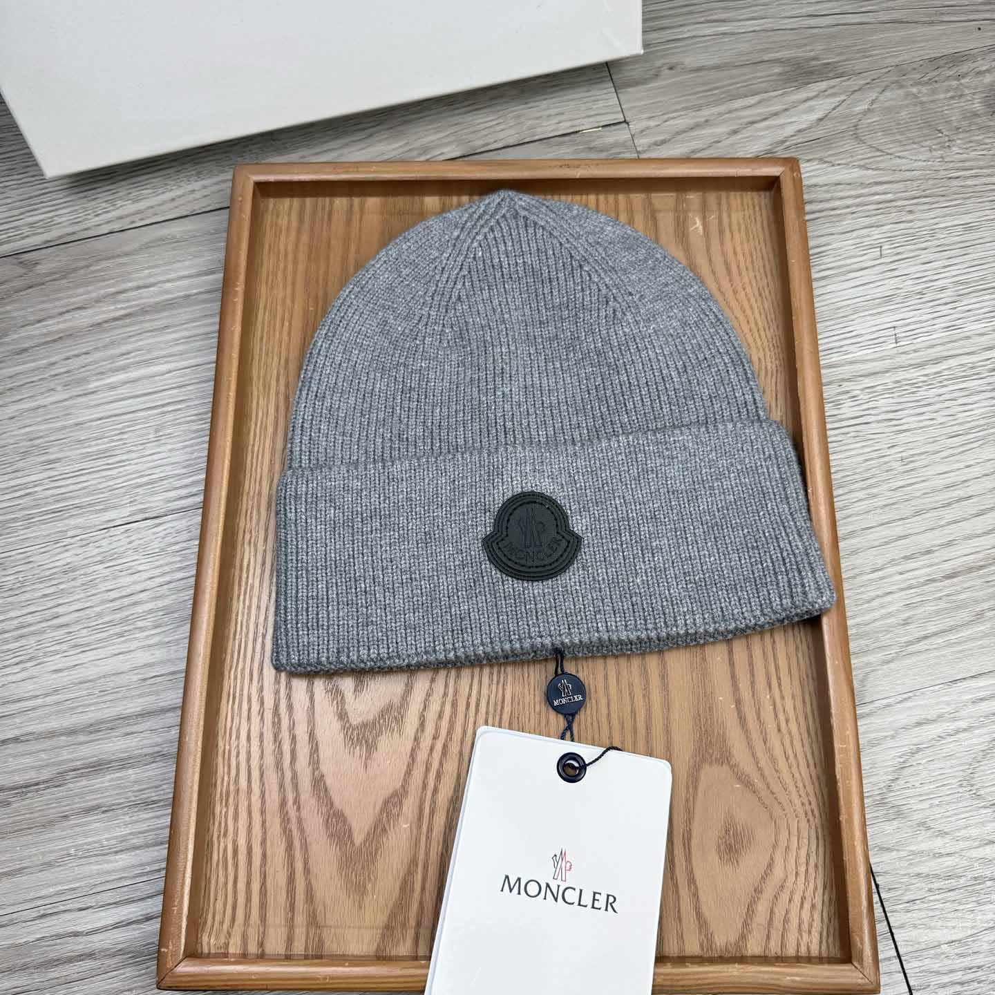 Moncler Beanie  - EUR FASHION