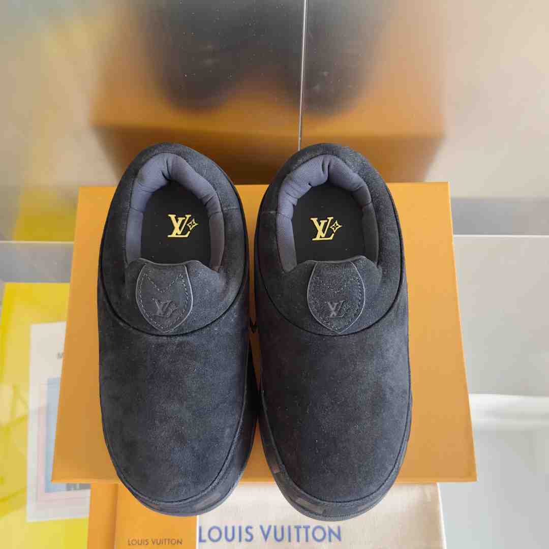 Louis Vuitton LV Yeti Slip On   1AIJCQ - EUR FASHION