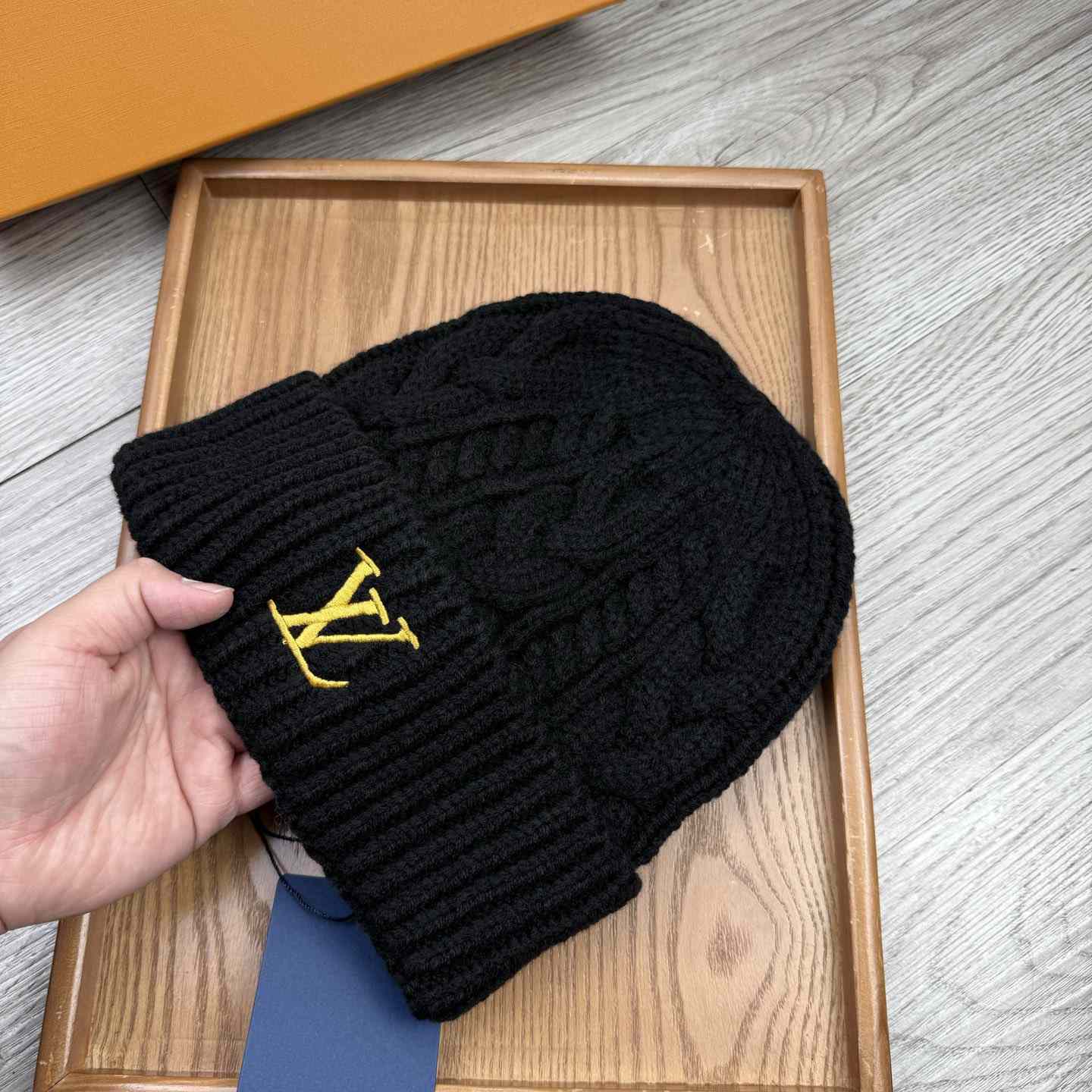 Louis Vuitton Beanie    - EUR FASHION