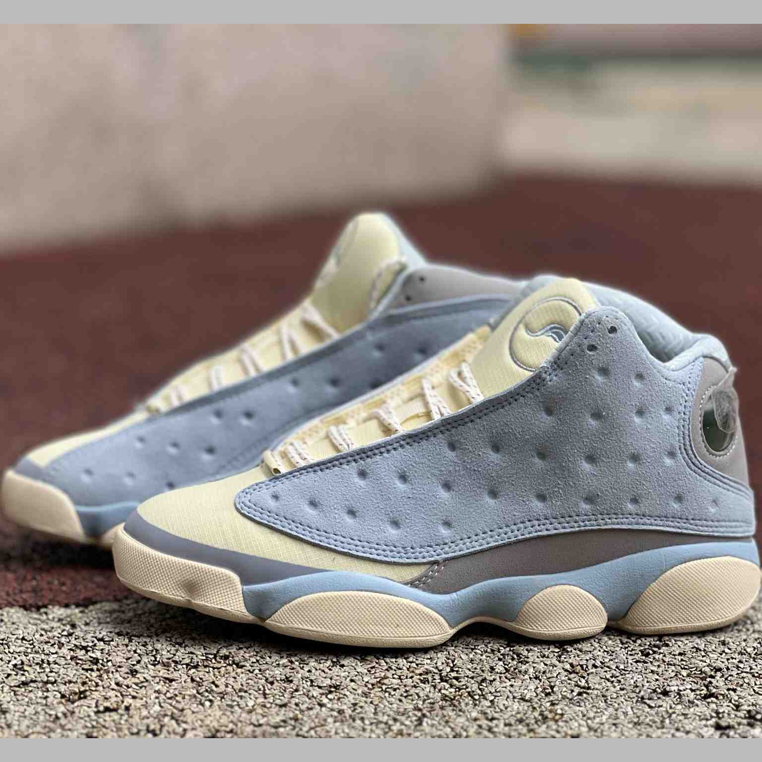 SoleFly x Air Jordan 13 “White/Light Blue” High-Top Lifestyle Sneakers DX5763-100 - EUR FASHION