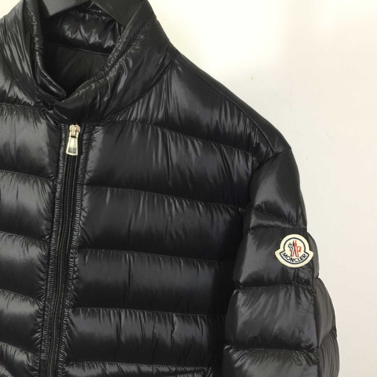 Moncler Acorus Packable Short Down Jacket - EUR FASHION