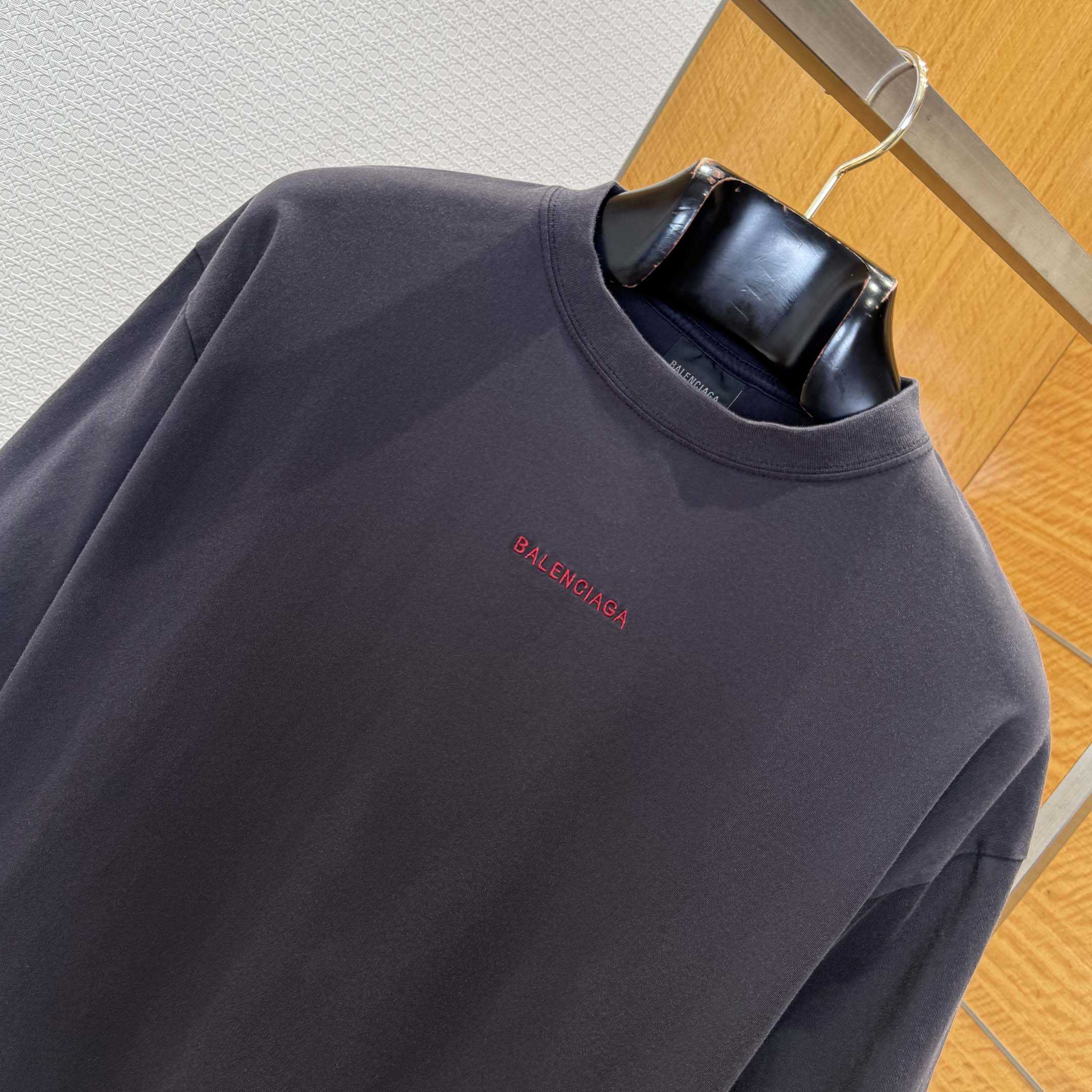 Balenciaga Back T-Shirt Medium Fit in Faded Black /Red - EUR FASHION