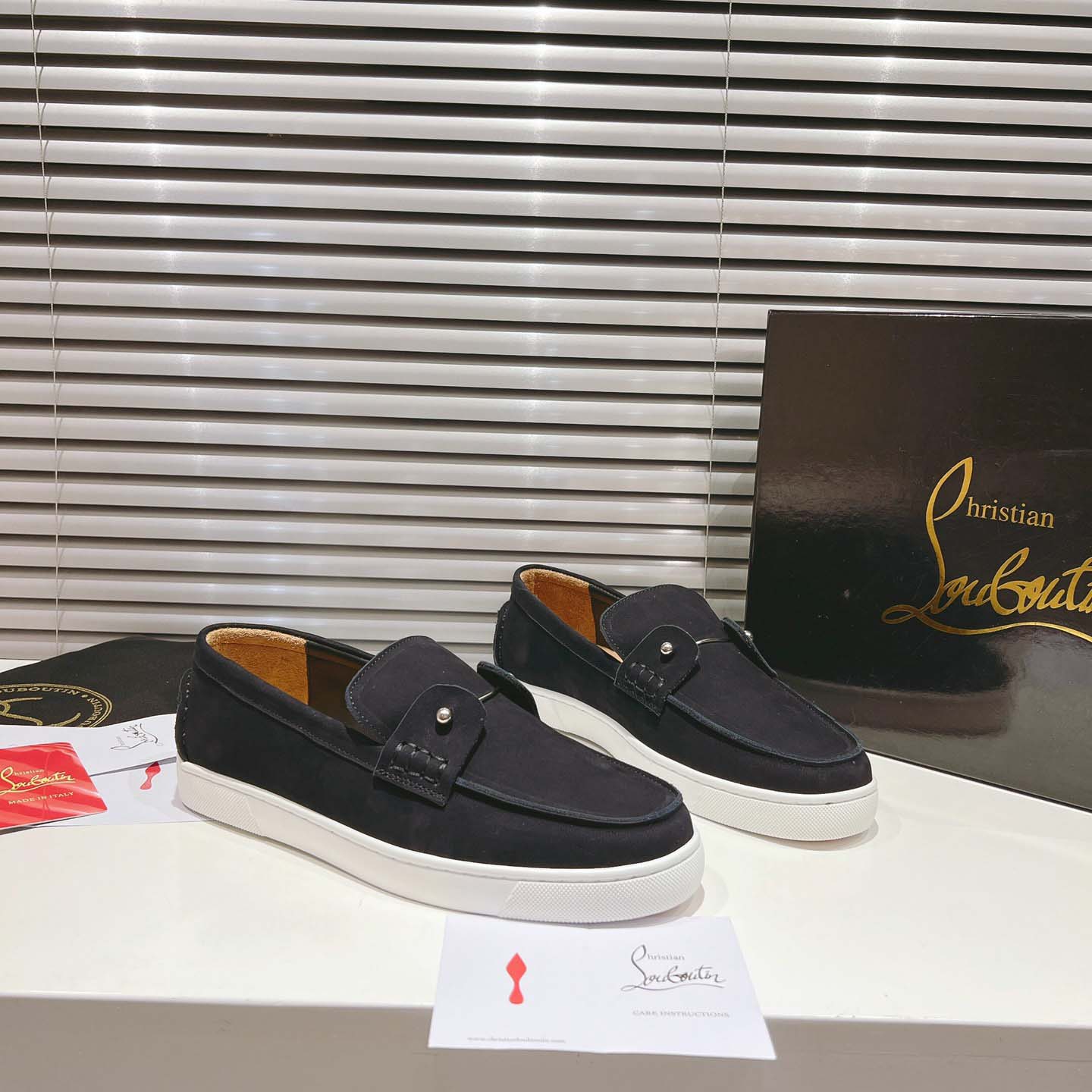 Christian Louboutin Boat Shoes - Reversed nubuck leather - EUR FASHION