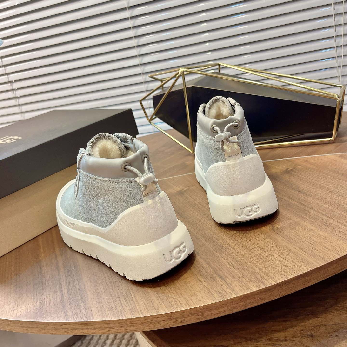 UGG Neumel Weather Hybrid Chukka - EUR FASHION