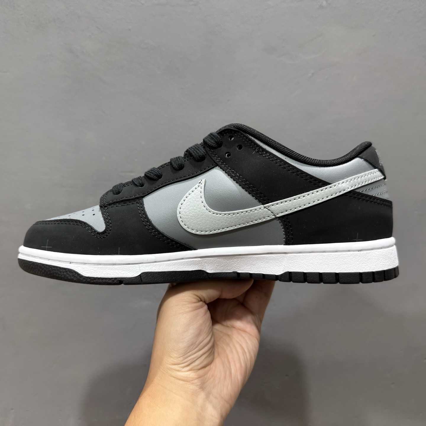 Nike SB Dunk Low “Black / Grey” – IB3079-001 - EUR FASHION